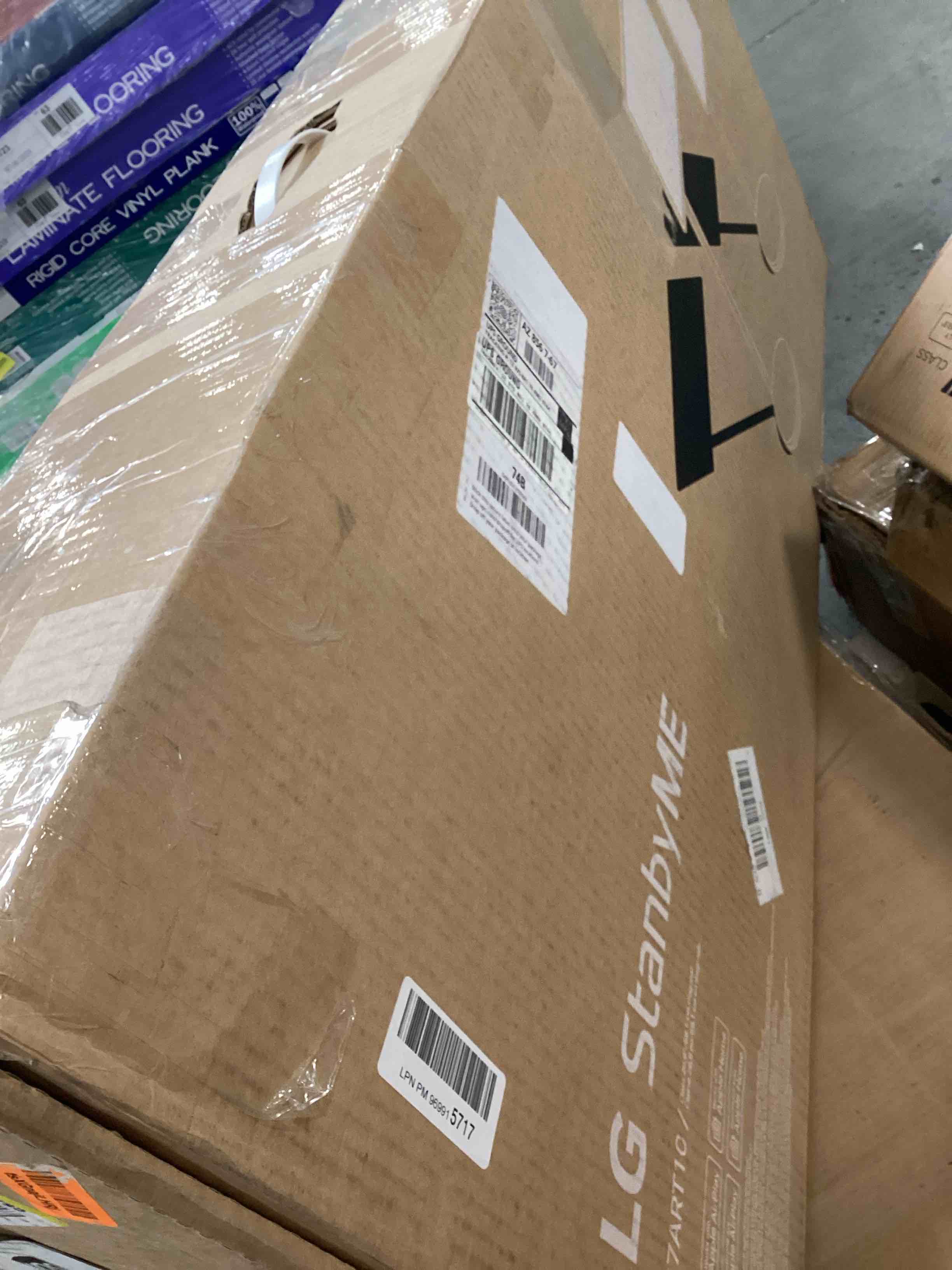 https://s3.amazonaws.com/lotting-images-prod/bidfta/GRA1566289_1738875201095.jpeg