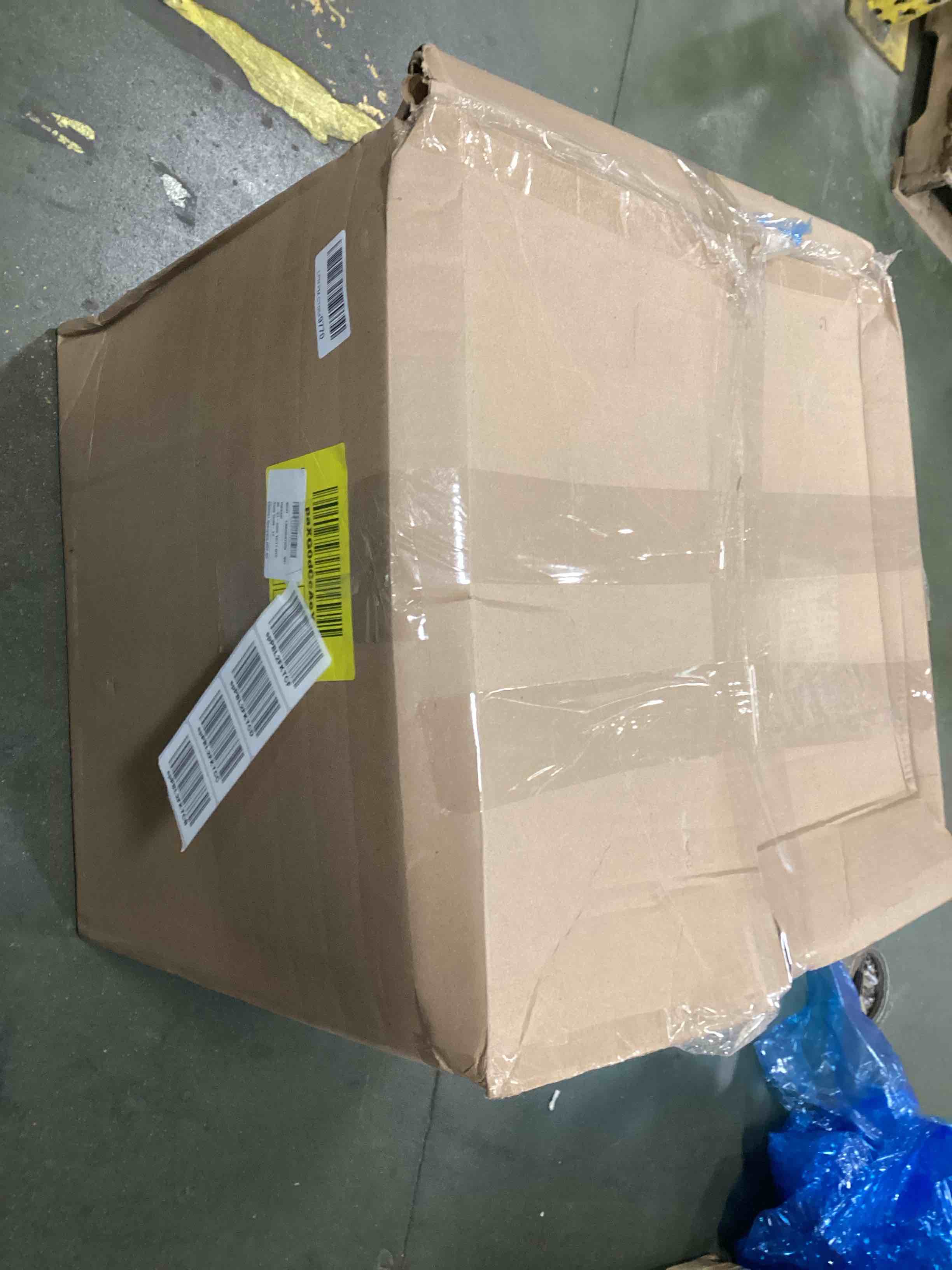 https://s3.amazonaws.com/lotting-images-prod/bidfta/GRA1566994_1739386517365.jpeg