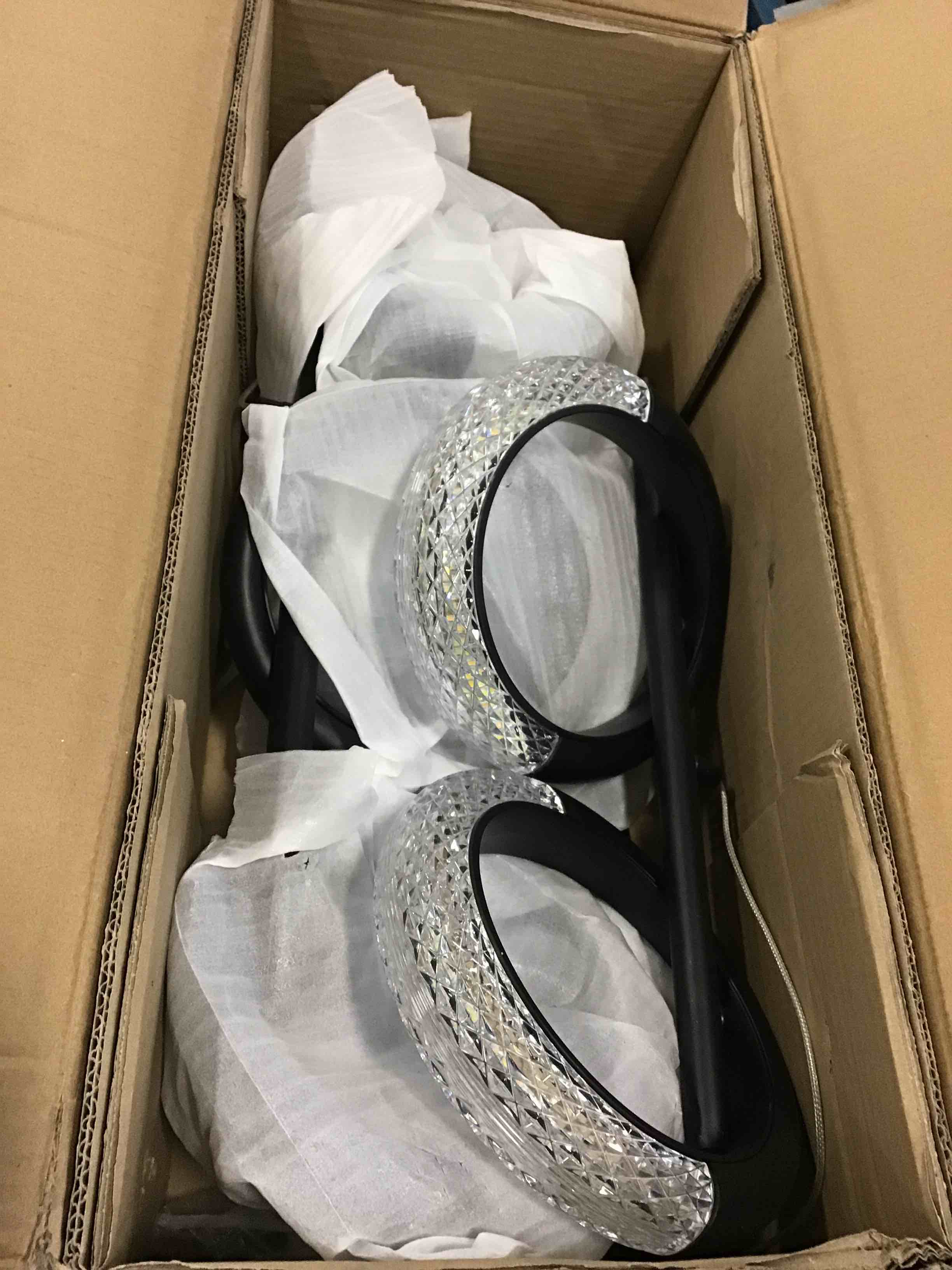 https://s3.amazonaws.com/lotting-images-prod/bidfta/GRA1567208_1733287578405.jpeg