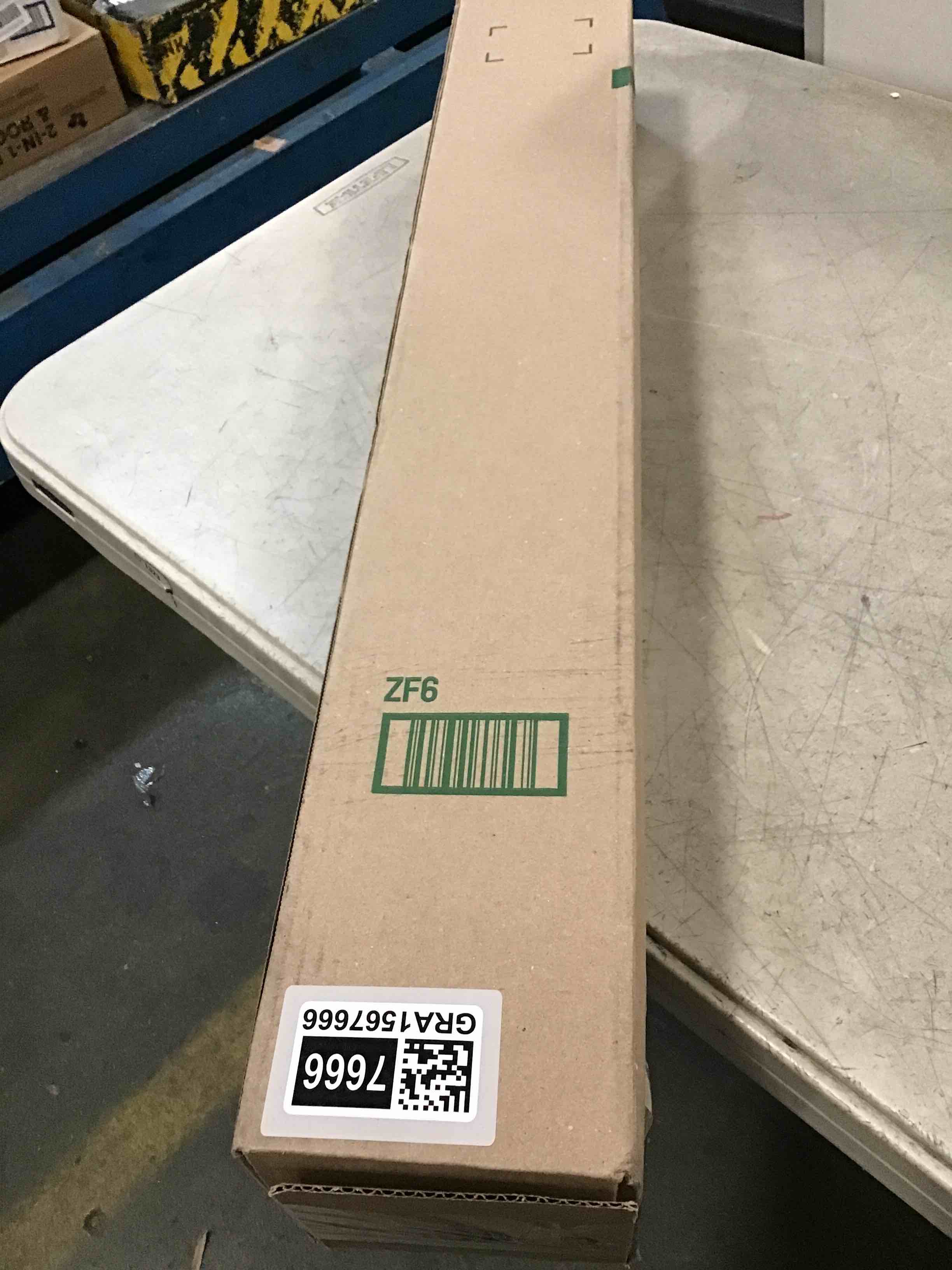 https://s3.amazonaws.com/lotting-images-prod/bidfta/GRA1567666_1733837822598.jpeg