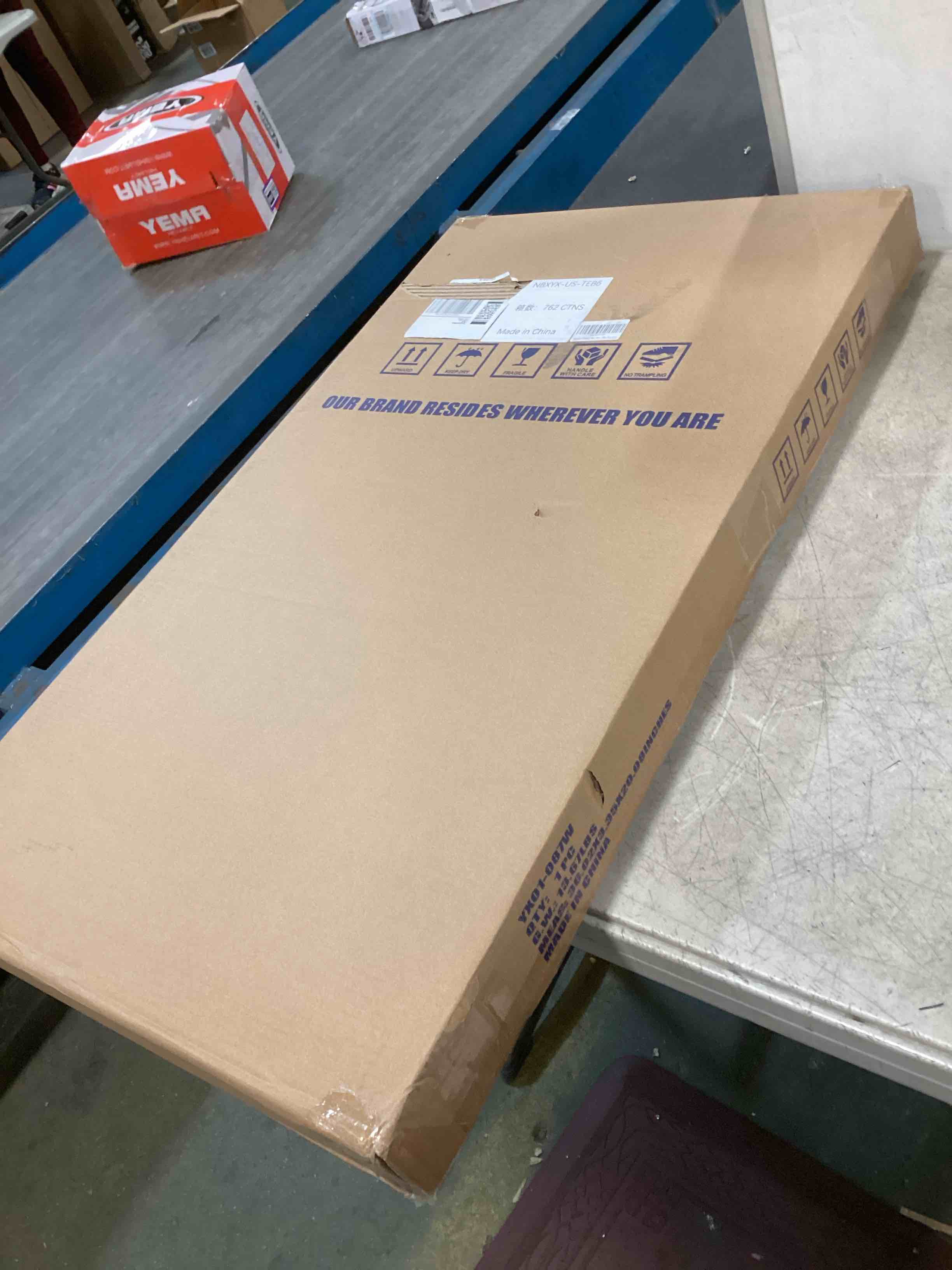 https://s3.amazonaws.com/lotting-images-prod/bidfta/GRA1568227_1734528061277.jpeg