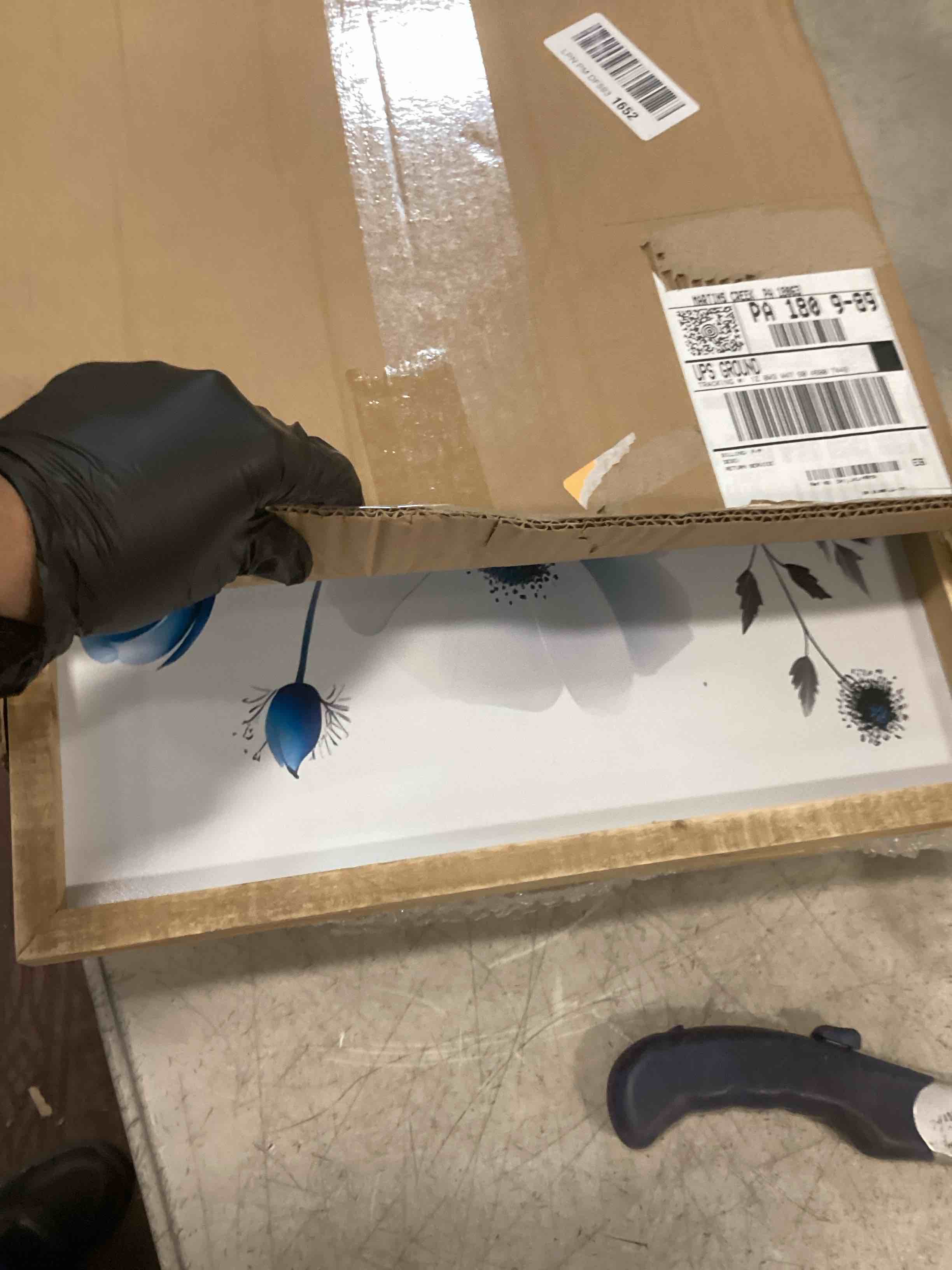 https://s3.amazonaws.com/lotting-images-prod/bidfta/GRA1568328_1734540397290.jpeg