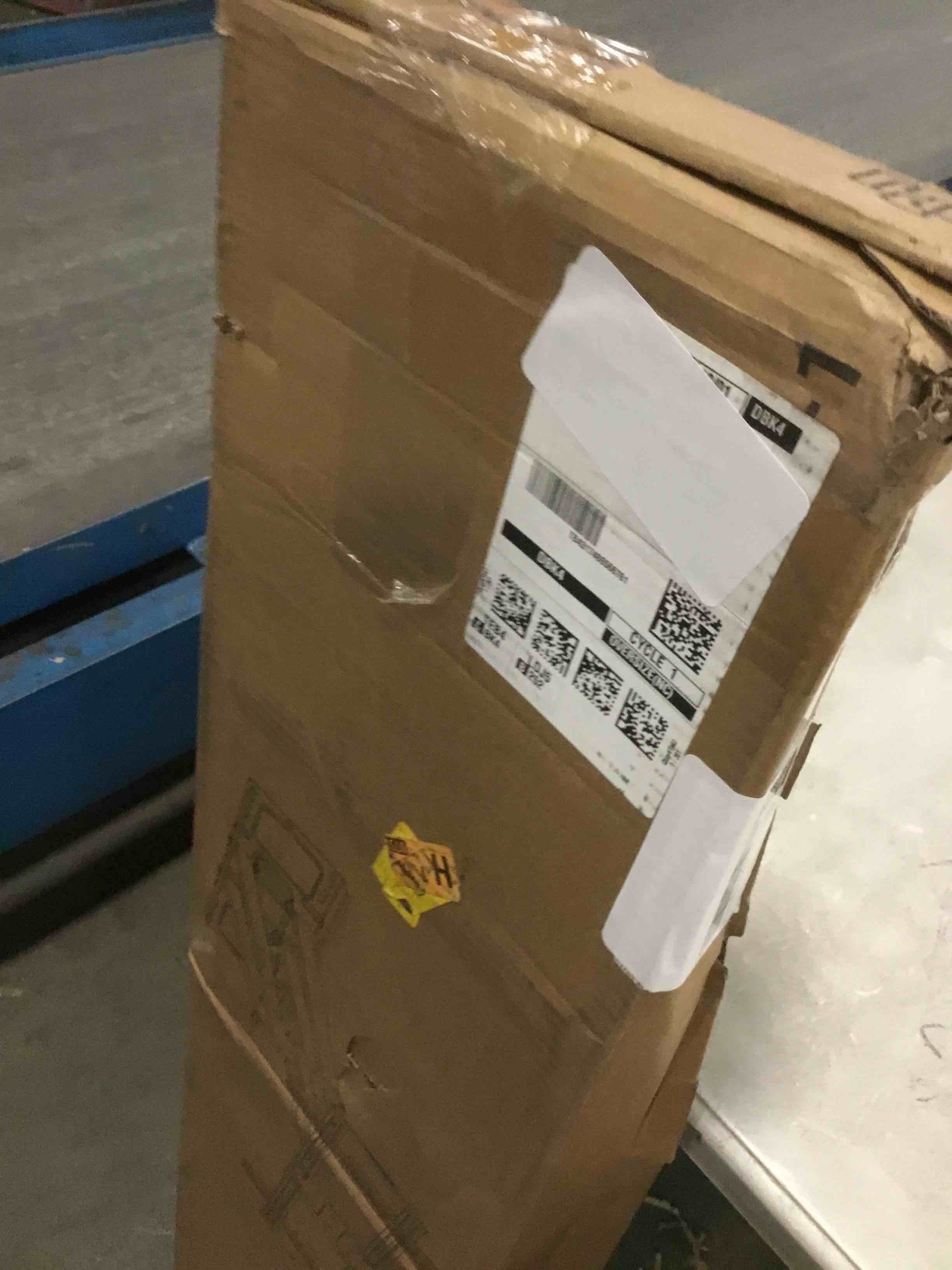 https://s3.amazonaws.com/lotting-images-prod/bidfta/GRA1569035_1735189693553.jpeg