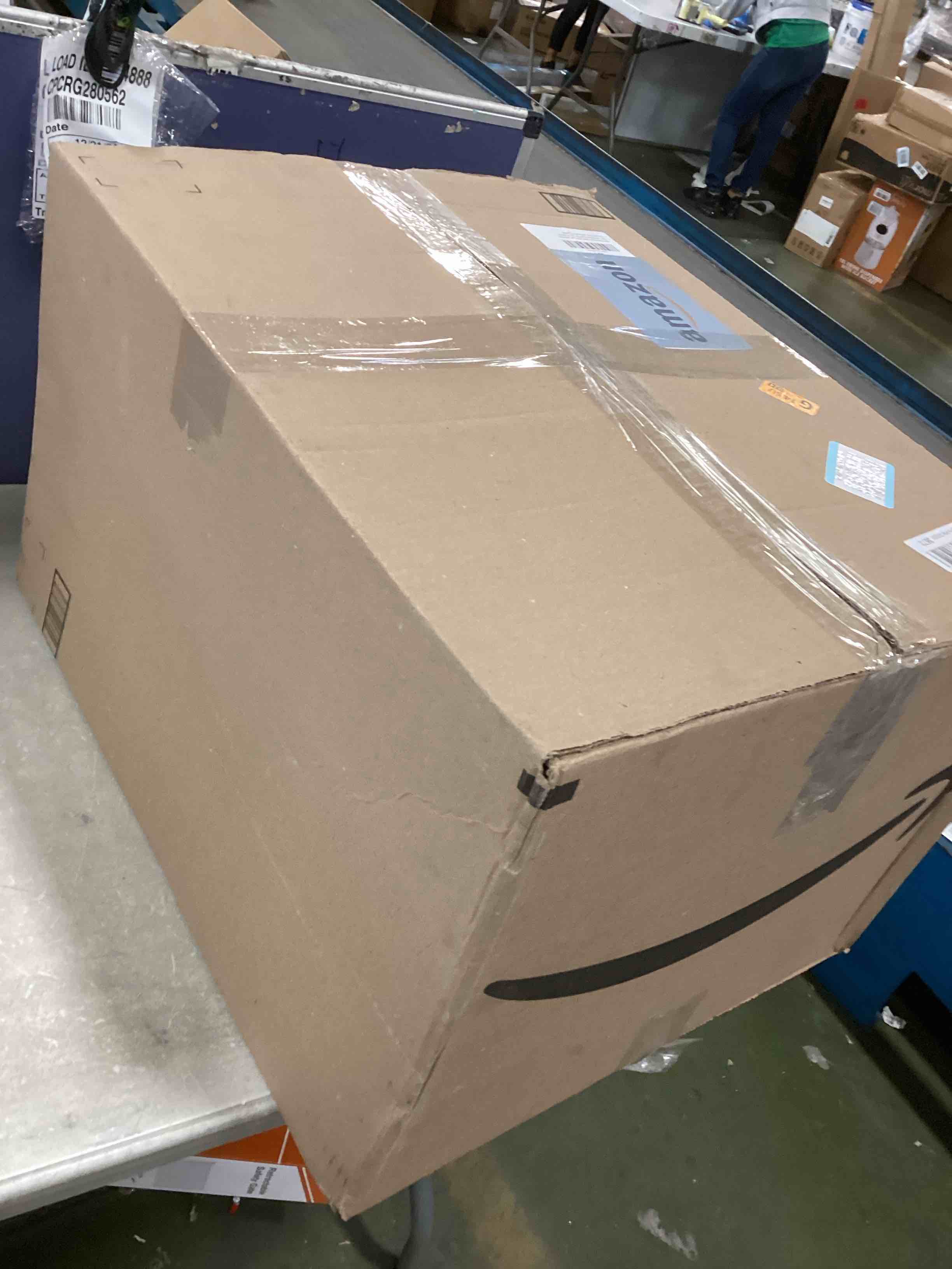 https://s3.amazonaws.com/lotting-images-prod/bidfta/GRA1569348_1735227708180.jpeg