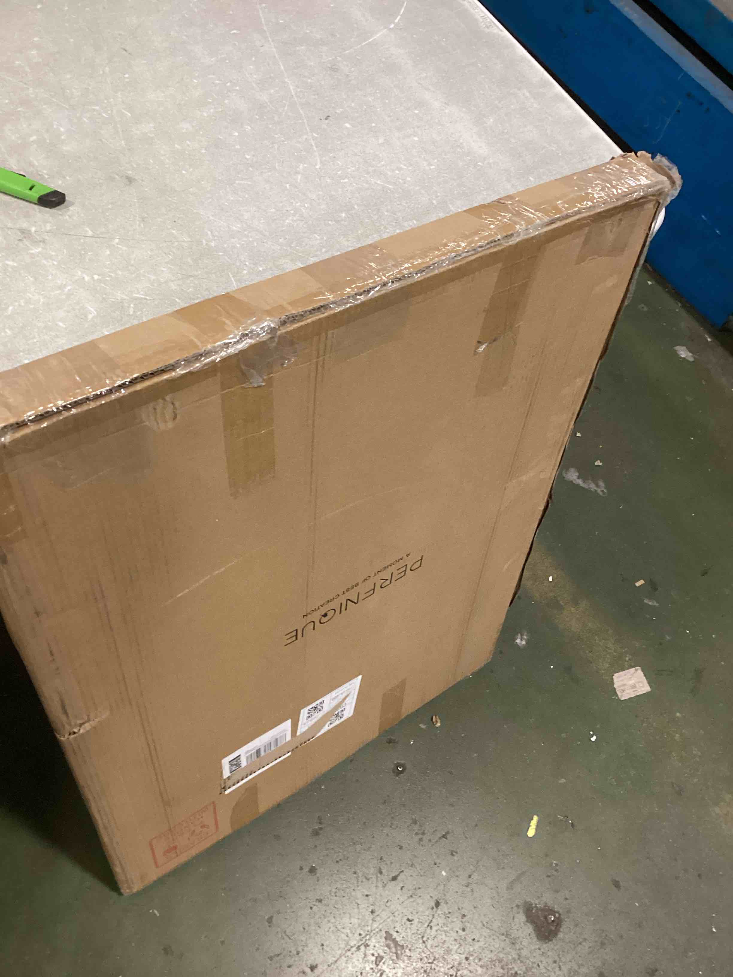 https://s3.amazonaws.com/lotting-images-prod/bidfta/GRA1569392_1735233786257.jpeg