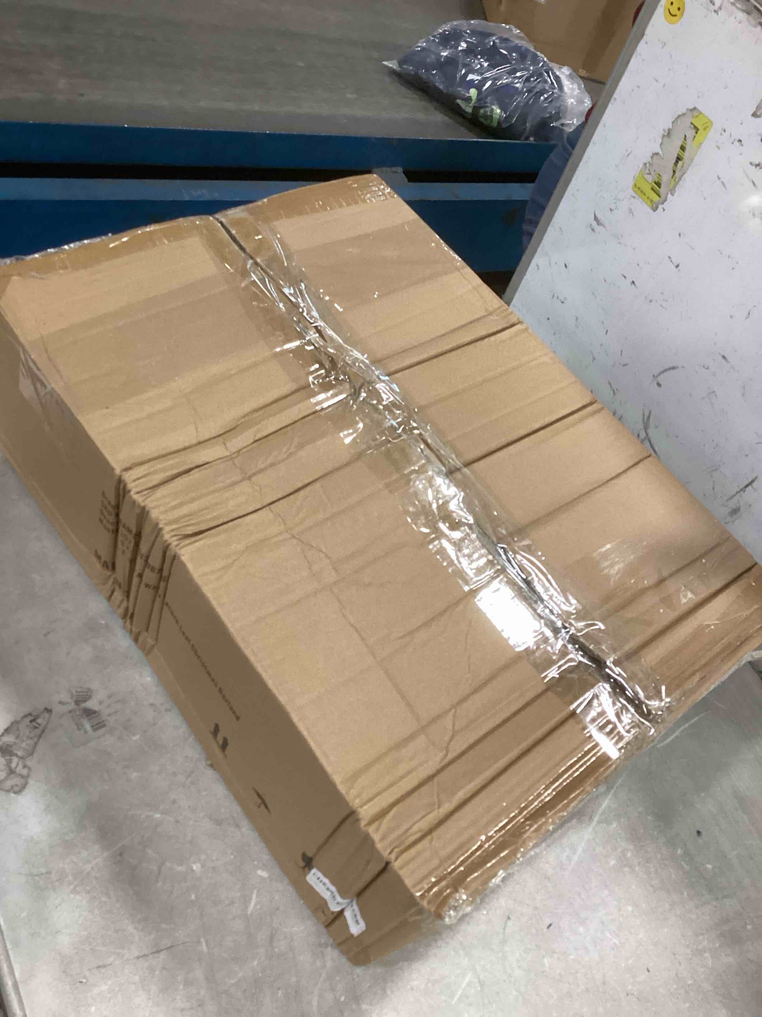 https://s3.amazonaws.com/lotting-images-prod/bidfta/GRA1569604_1735315142627.jpeg