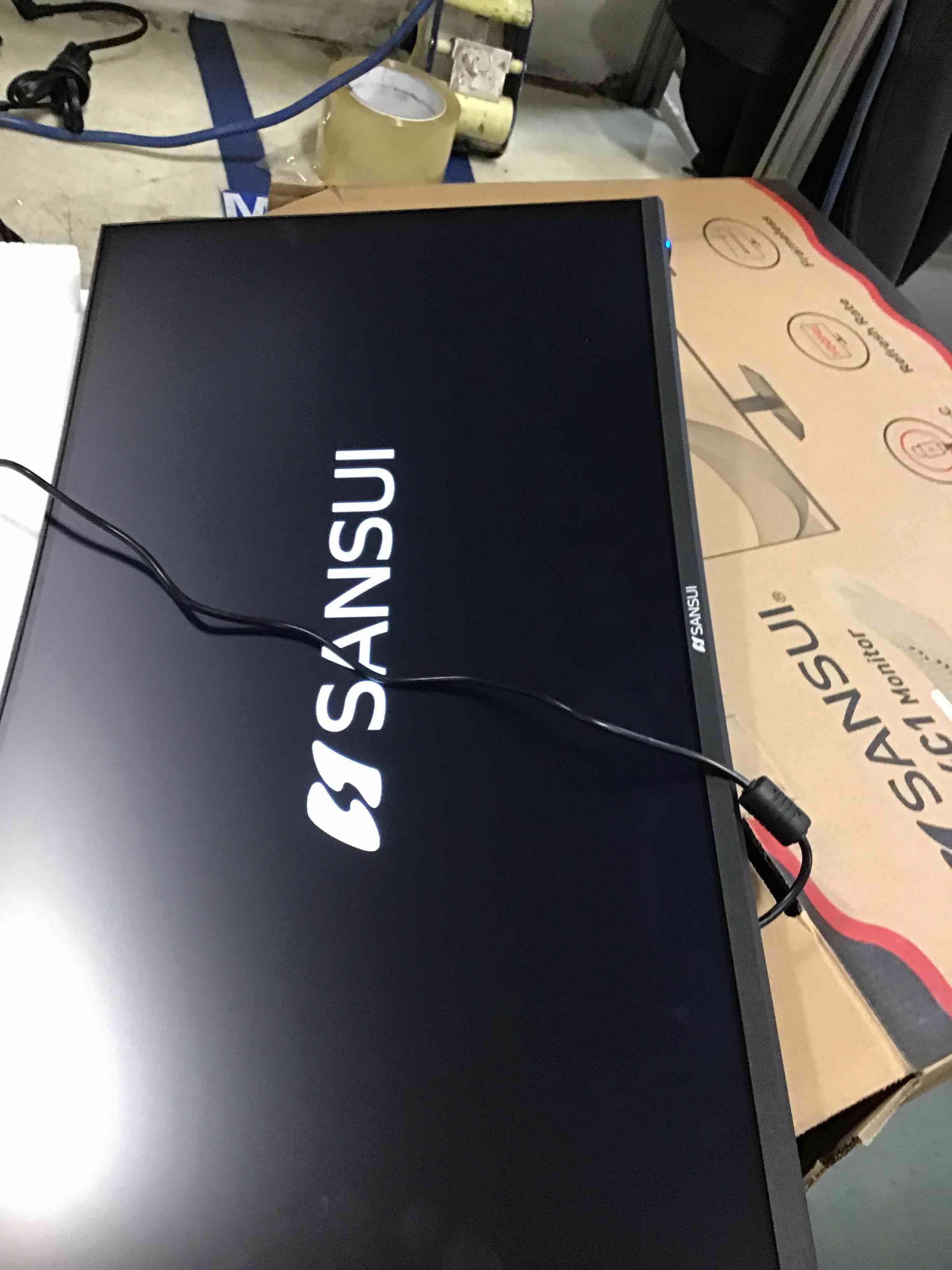 https://s3.amazonaws.com/lotting-images-prod/bidfta/GRA1569901_1735661876269.jpeg