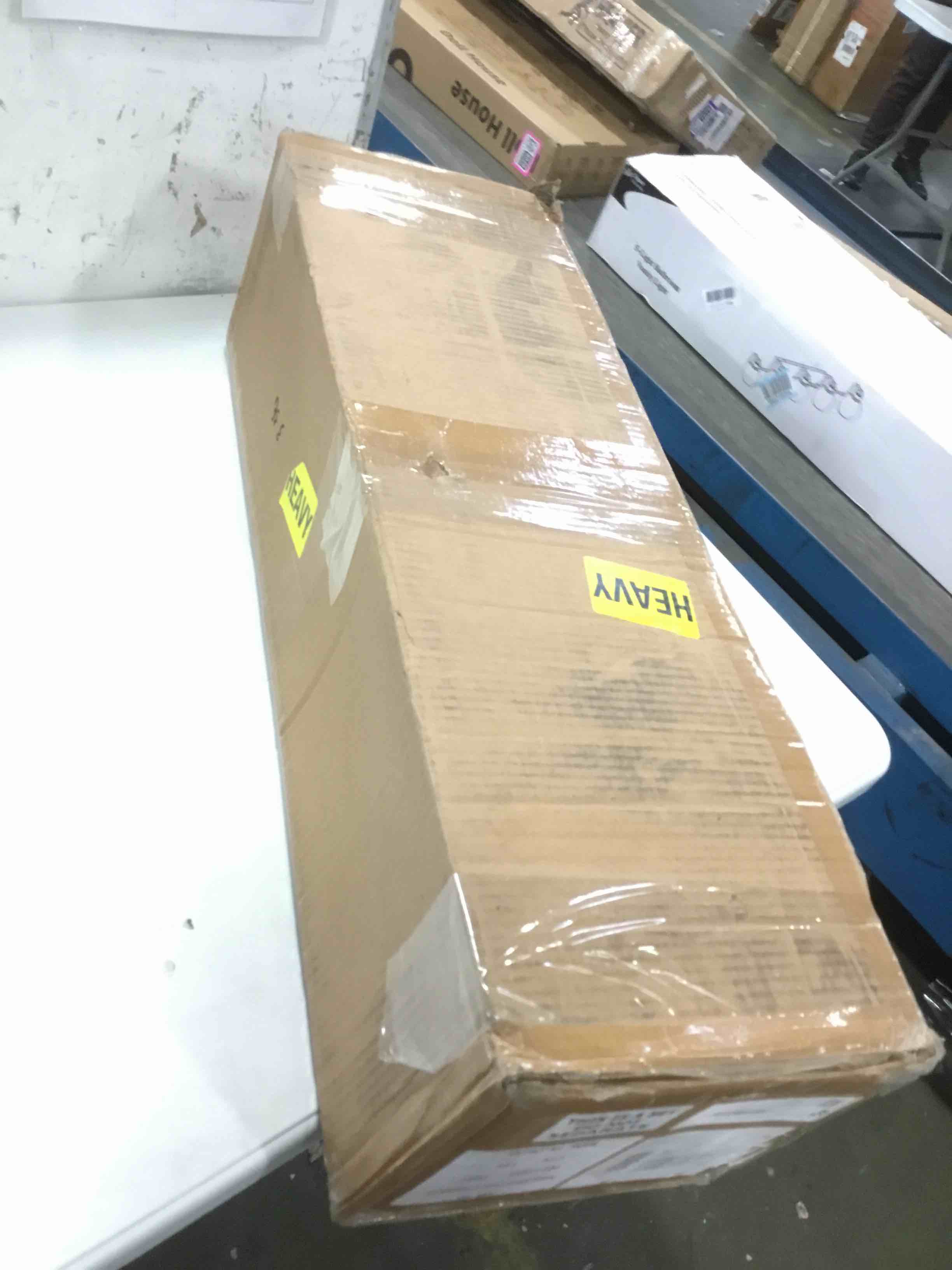 https://s3.amazonaws.com/lotting-images-prod/bidfta/GRA1569978_1735587966153.jpeg