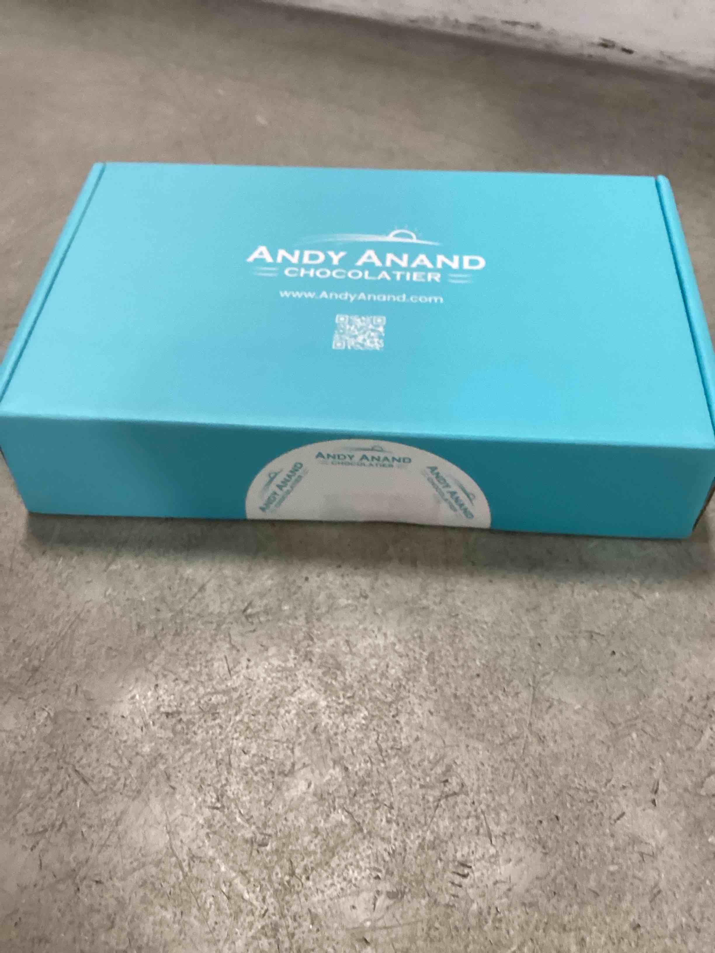 https://s3.amazonaws.com/lotting-images-prod/bidfta/GRA1570279_1733847952913.jpeg