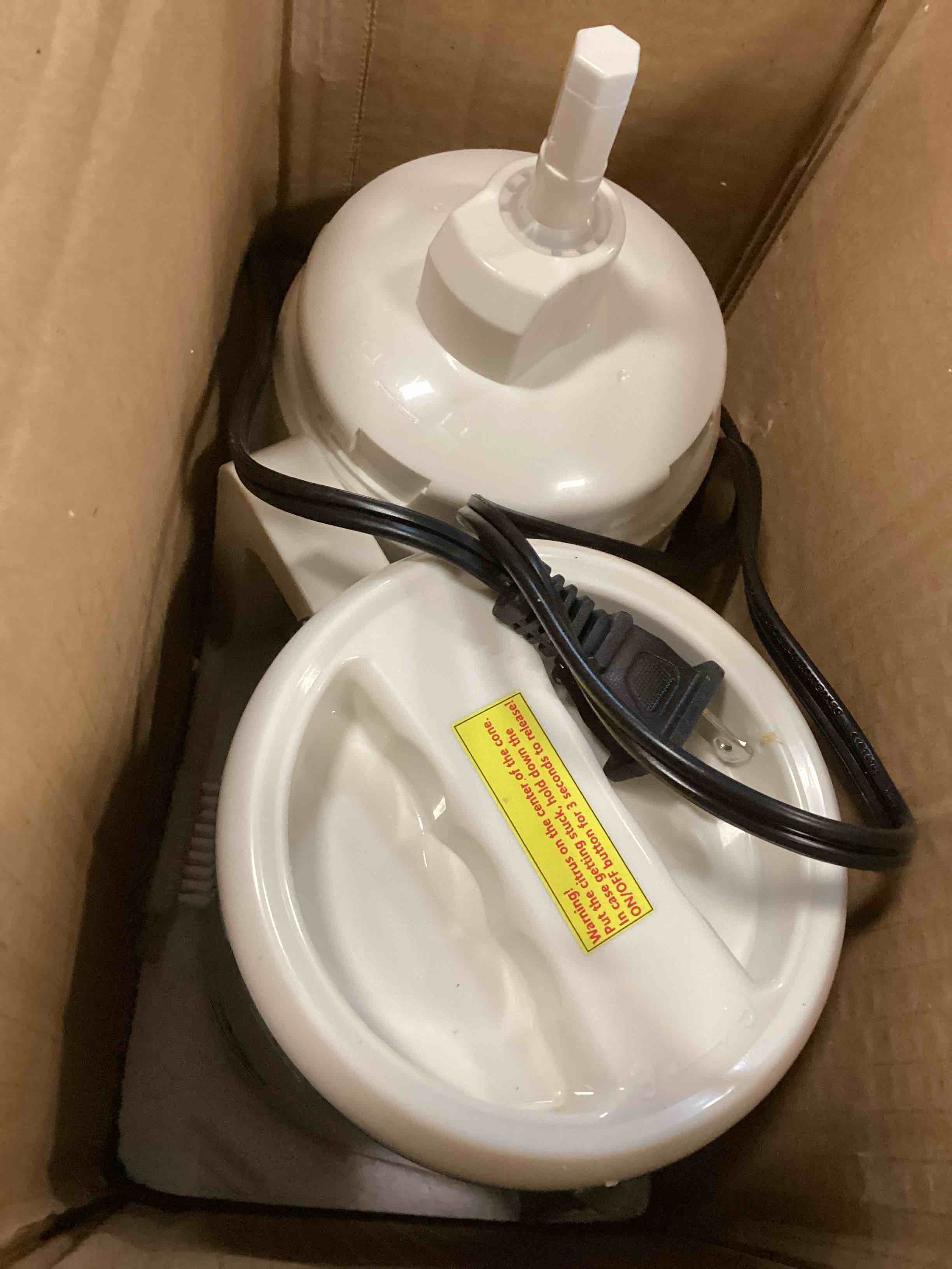 https://s3.amazonaws.com/lotting-images-prod/bidfta/GRA1570755_1734012810244.jpeg