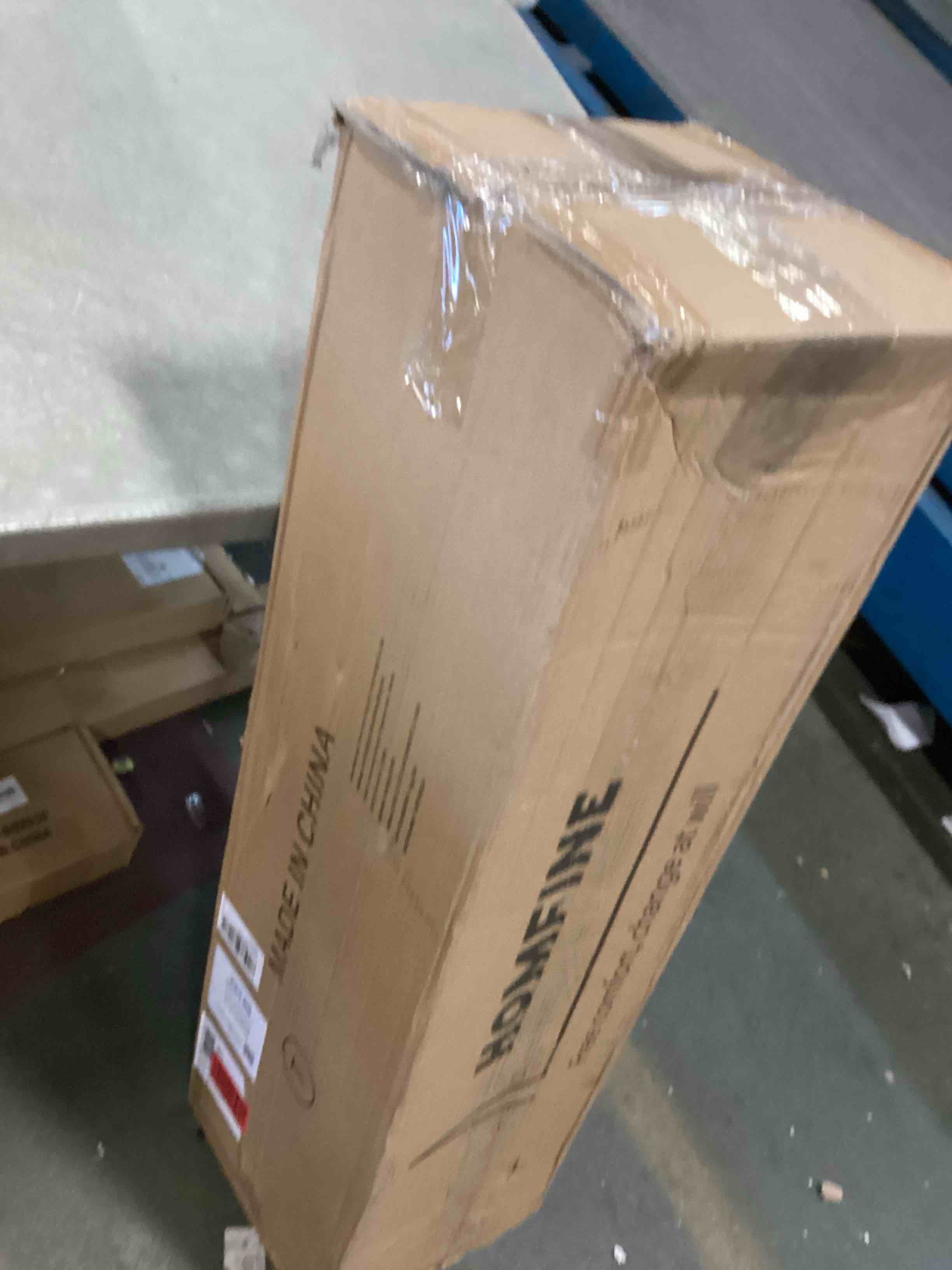 https://s3.amazonaws.com/lotting-images-prod/bidfta/GRA1571355_1734195372719.jpeg