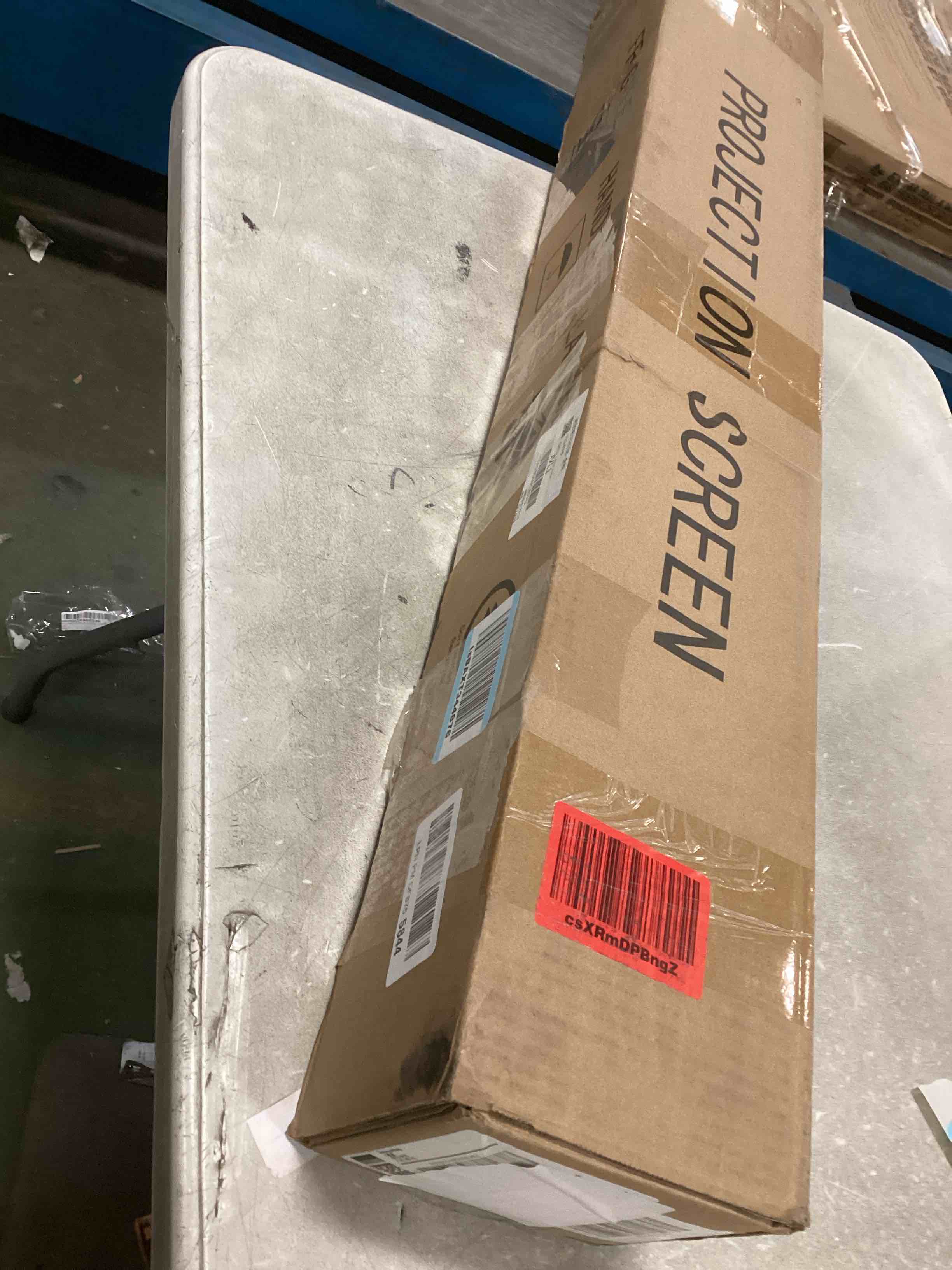 https://s3.amazonaws.com/lotting-images-prod/bidfta/GRA1572220_1734536293605.jpeg