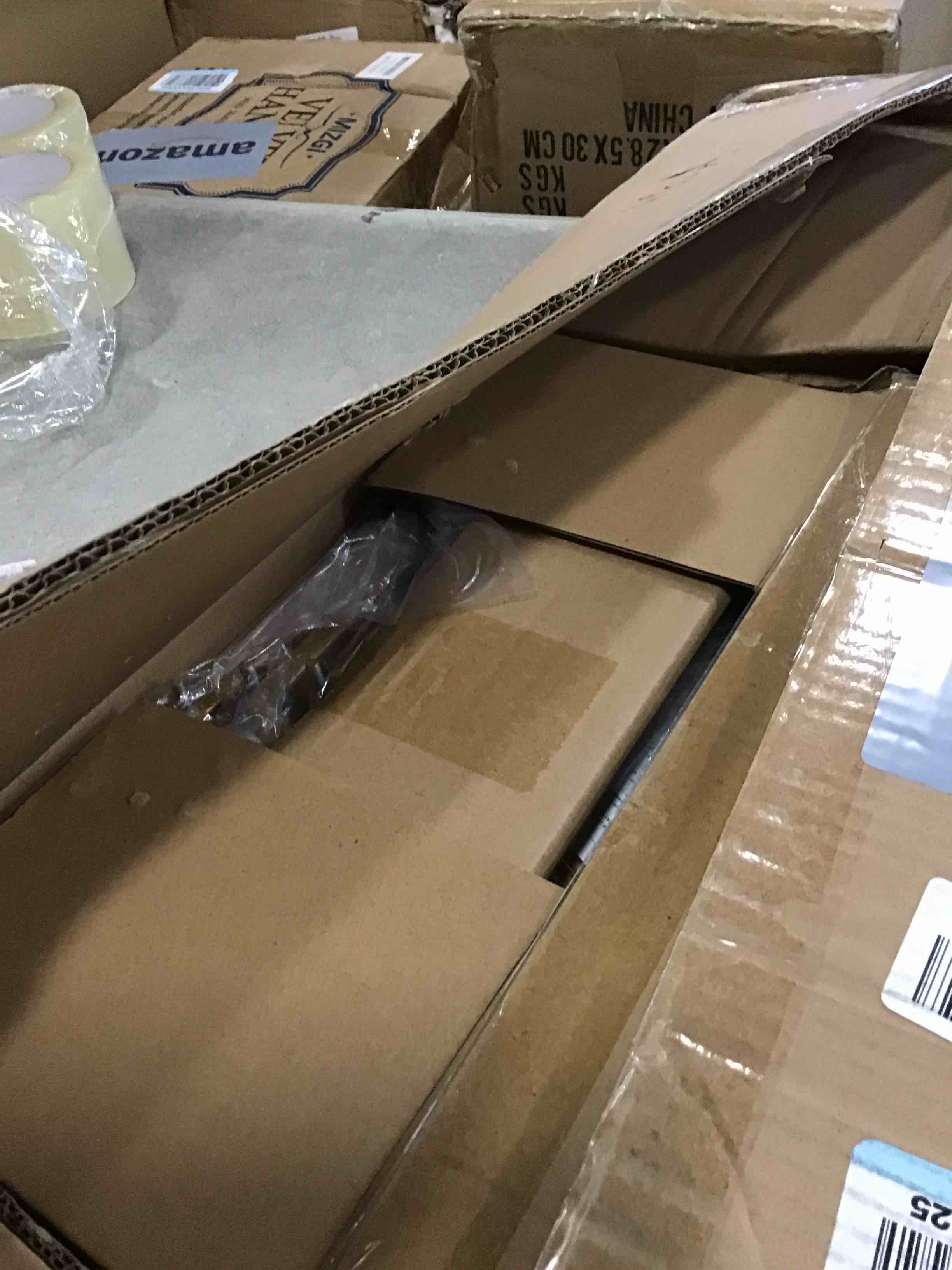 https://s3.amazonaws.com/lotting-images-prod/bidfta/GRA1573227_1733419311567.jpeg