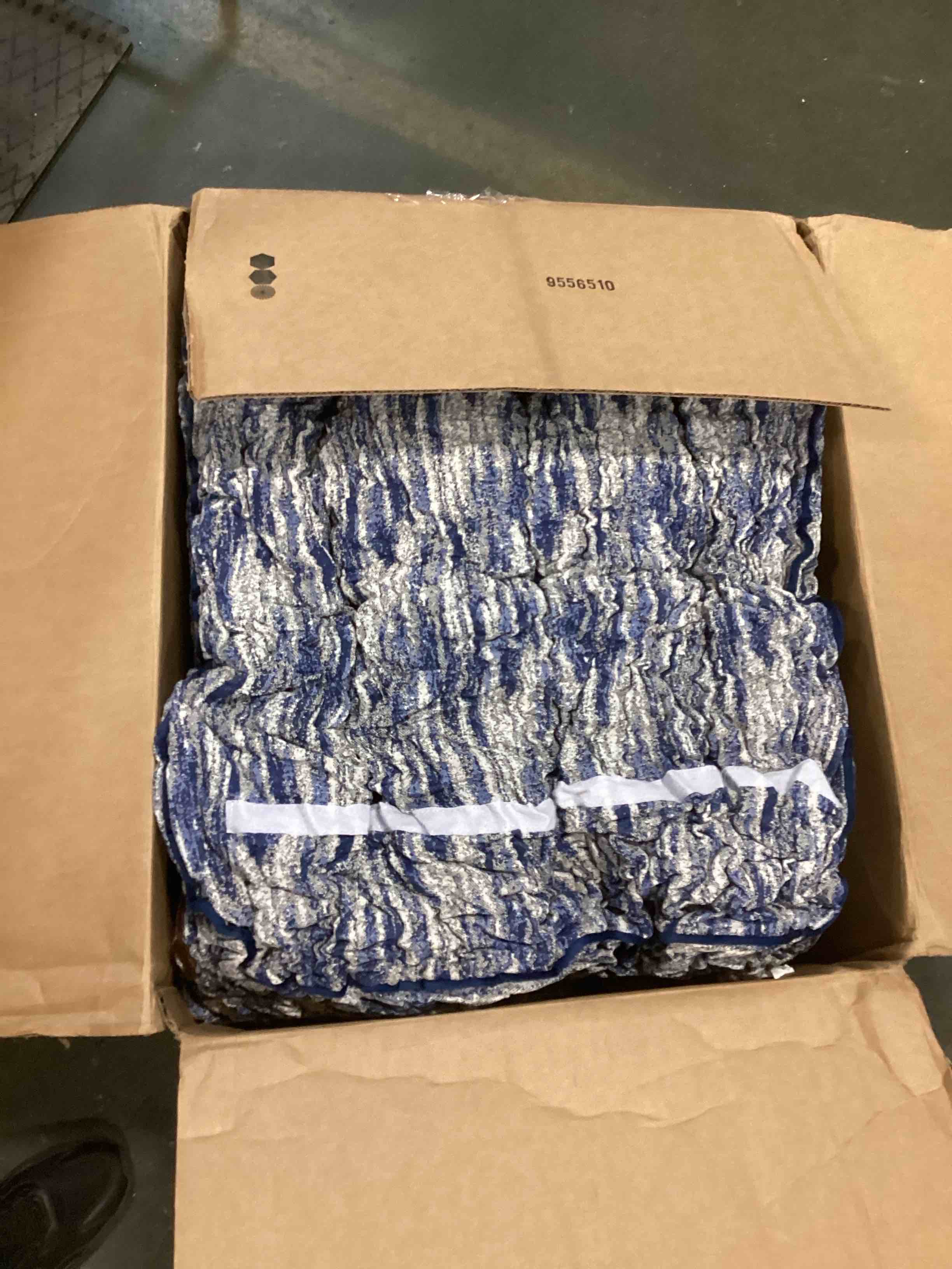 Condition photo showing As Is for MAXYOYO Folding Sofa Bed, Convertible Sleeper Chair with Pilow, Soft Fold Out Chair Bed, Versatile Floor Sofa Lounge for Living Room Bedroom, Blue