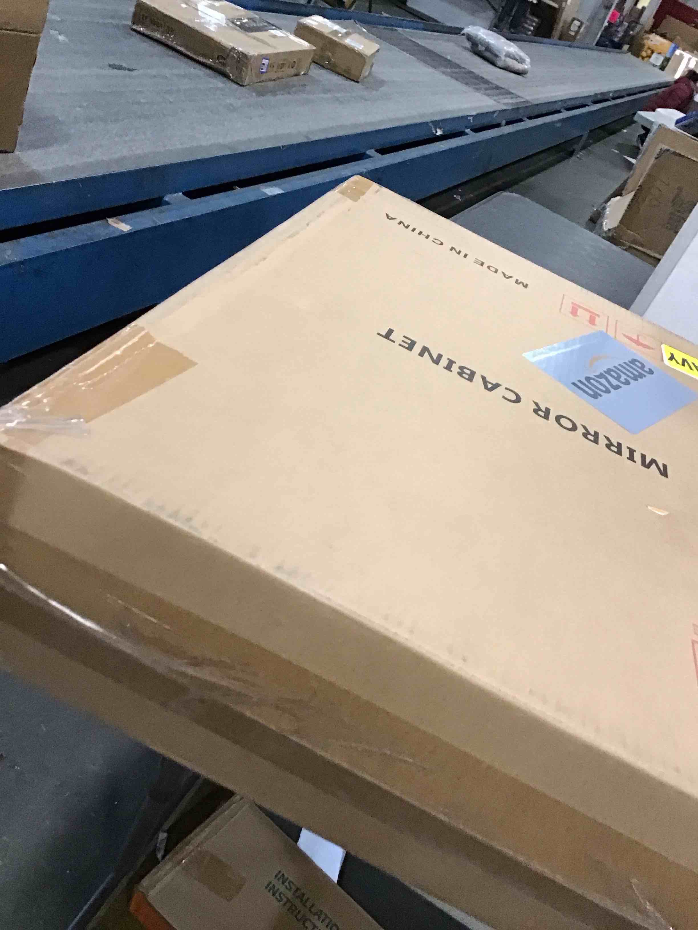 https://s3.amazonaws.com/lotting-images-prod/bidfta/GRA1574928_1734623862715.jpeg