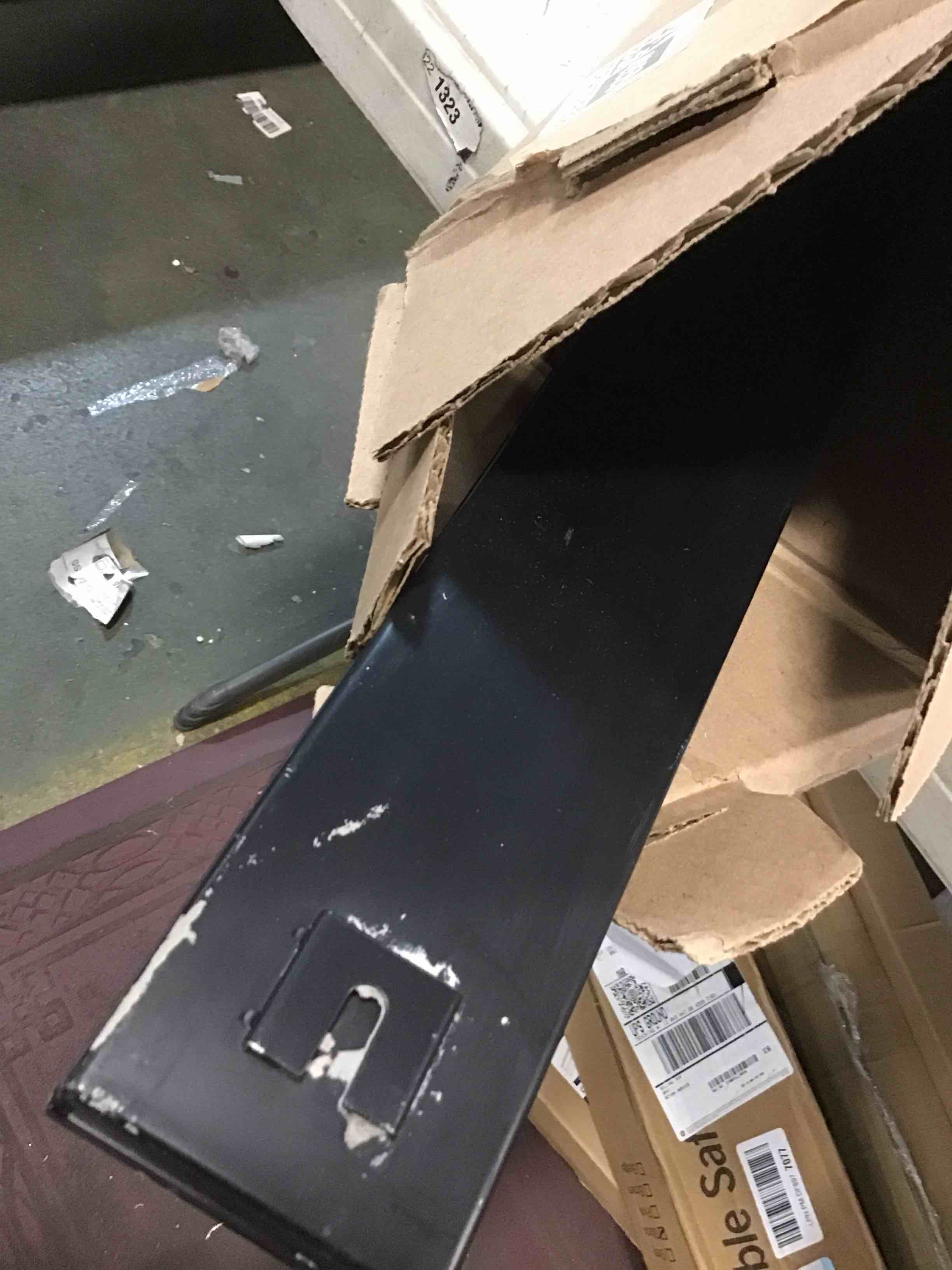 https://s3.amazonaws.com/lotting-images-prod/bidfta/GRA1574959_1734626946582.jpeg