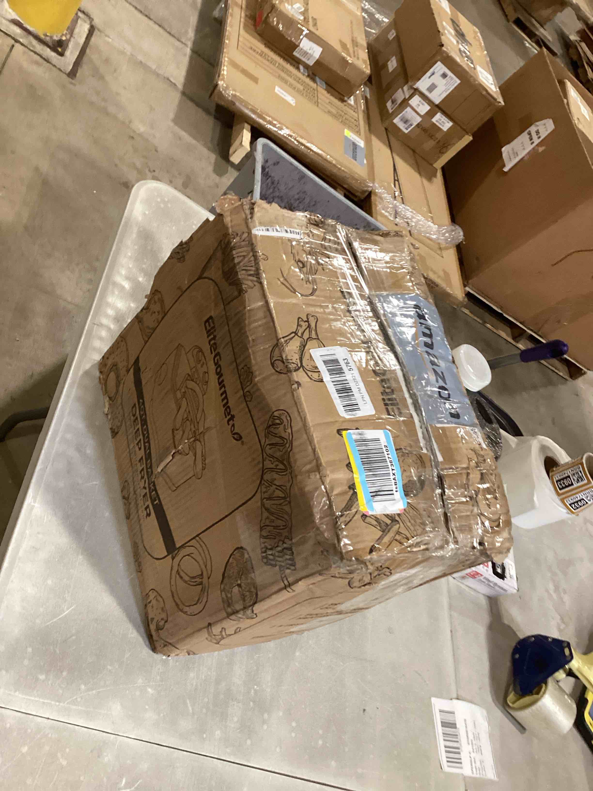 https://s3.amazonaws.com/lotting-images-prod/bidfta/GRA1576551_1749563265232.jpeg