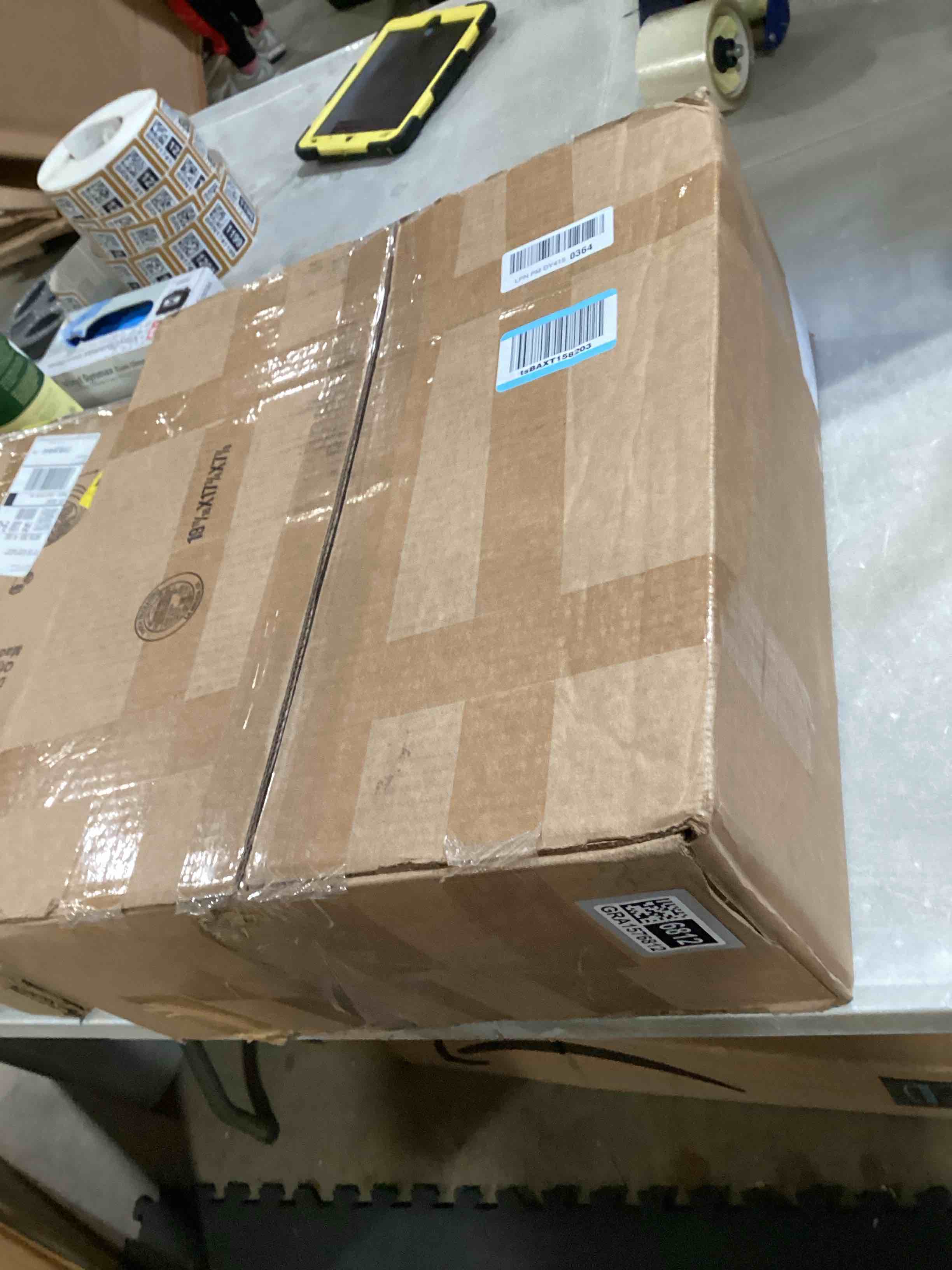 https://s3.amazonaws.com/lotting-images-prod/bidfta/GRA1576812_1749583114580.jpeg