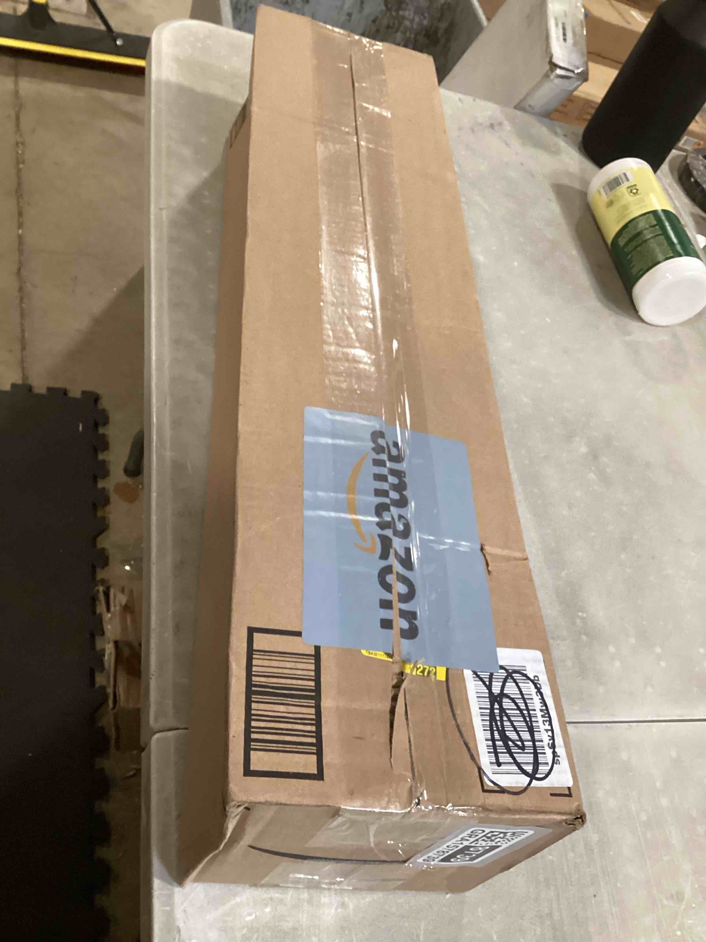 https://s3.amazonaws.com/lotting-images-prod/bidfta/GRA1578739_1750352362520.jpeg