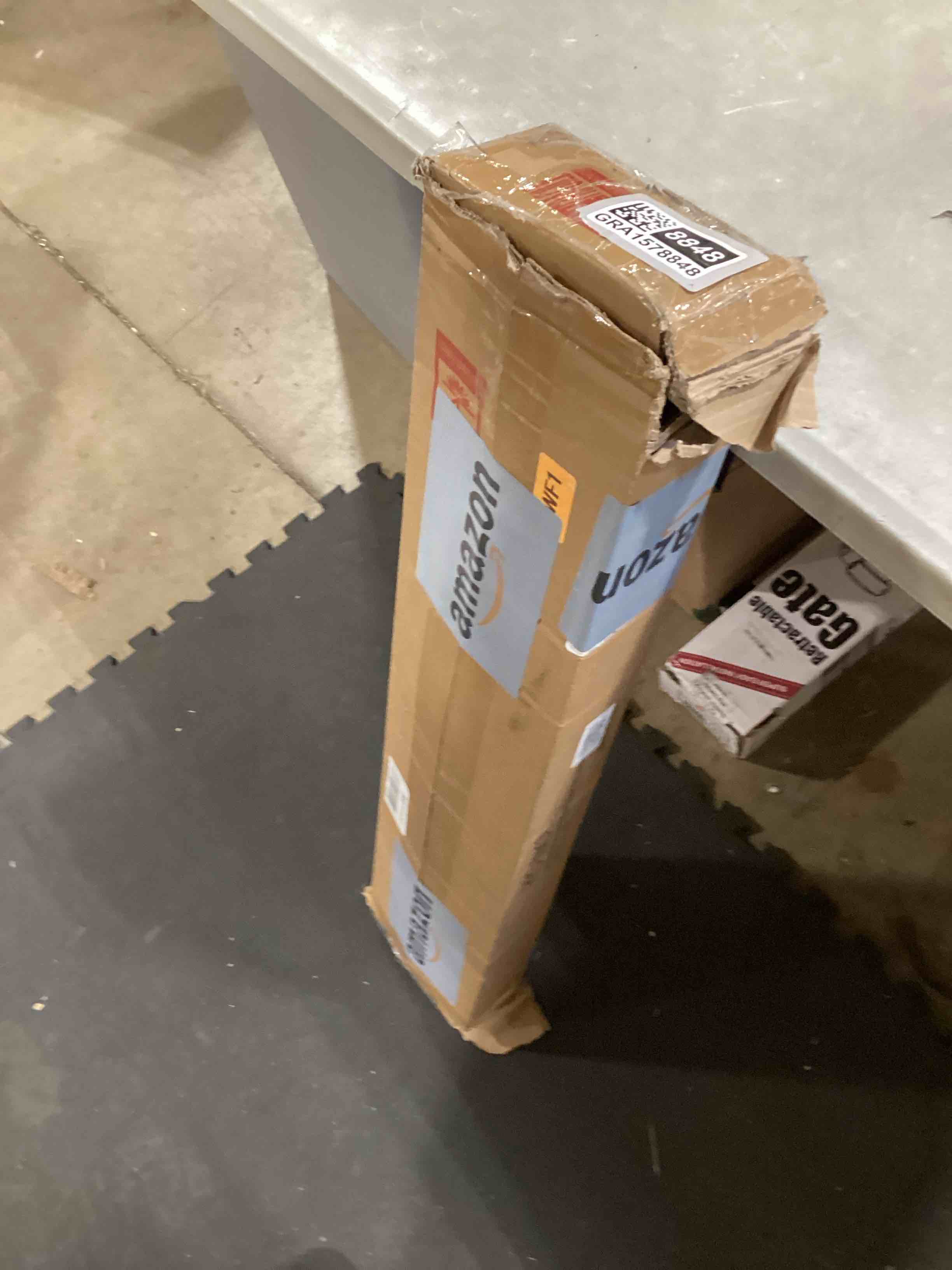 https://s3.amazonaws.com/lotting-images-prod/bidfta/GRA1578848_1750422547855.jpeg
