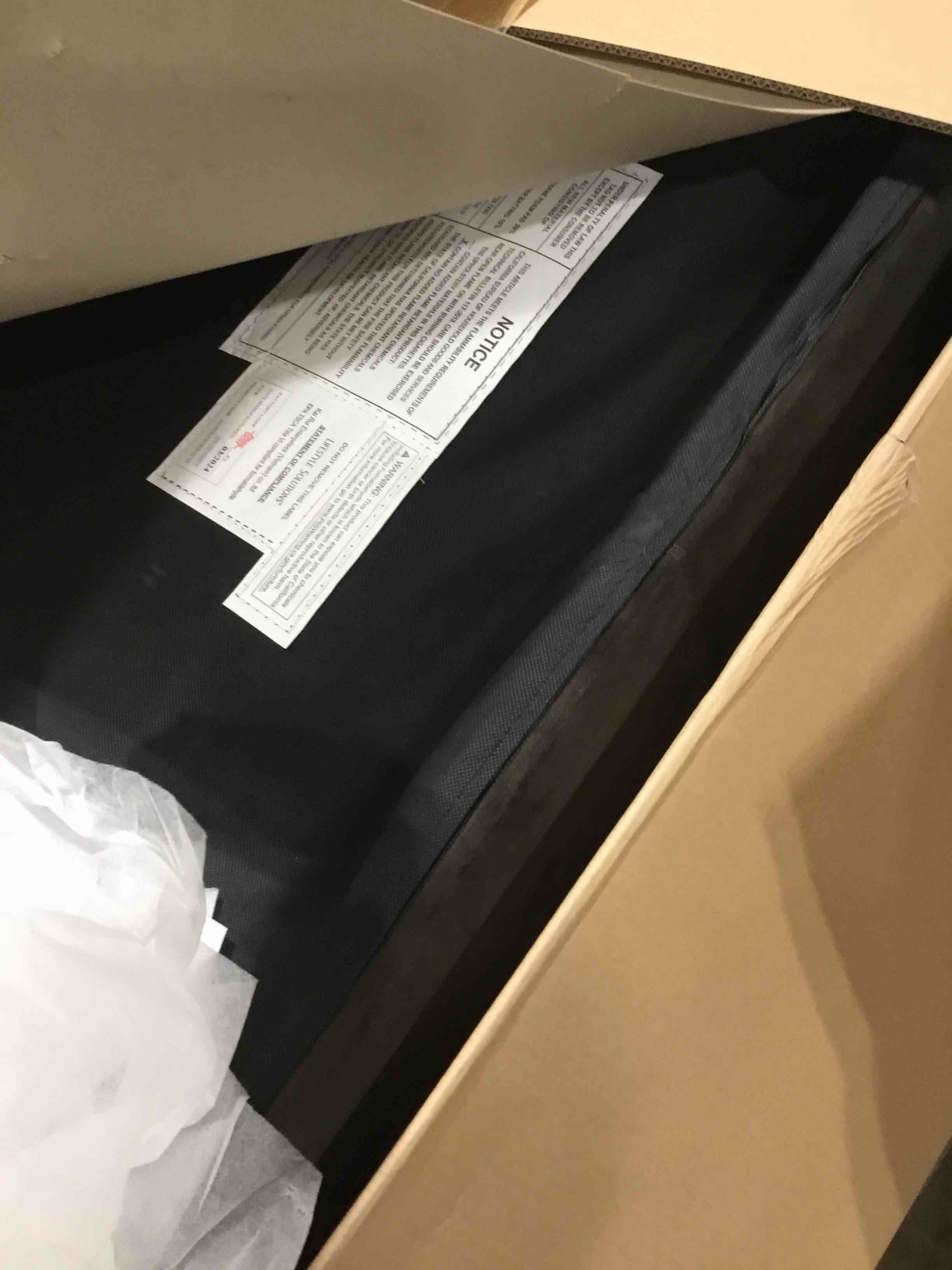 https://s3.amazonaws.com/lotting-images-prod/bidfta/GRA1579813_1736625004327.jpeg