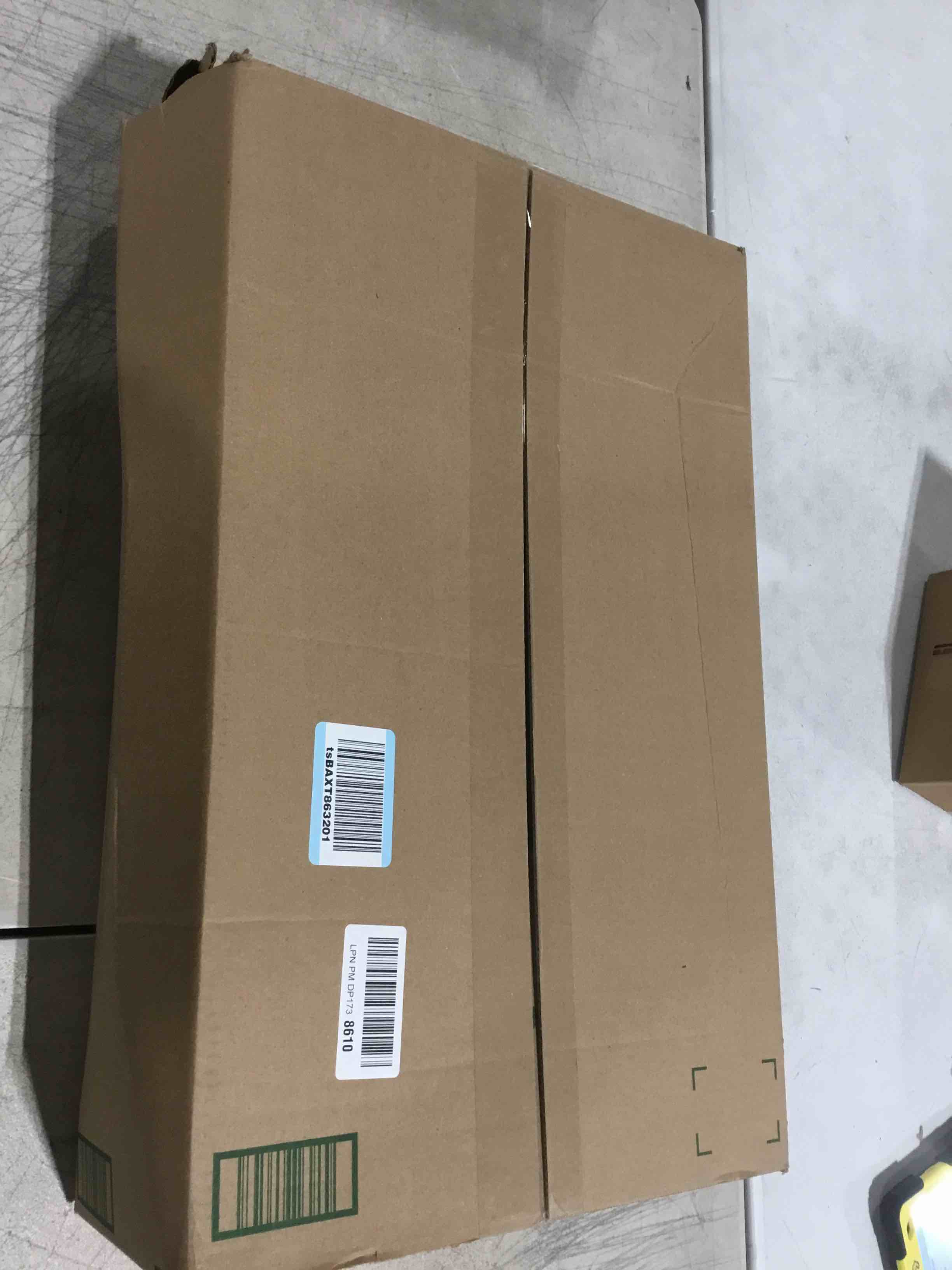 https://s3.amazonaws.com/lotting-images-prod/bidfta/GRA1581698_1741696016045.jpeg