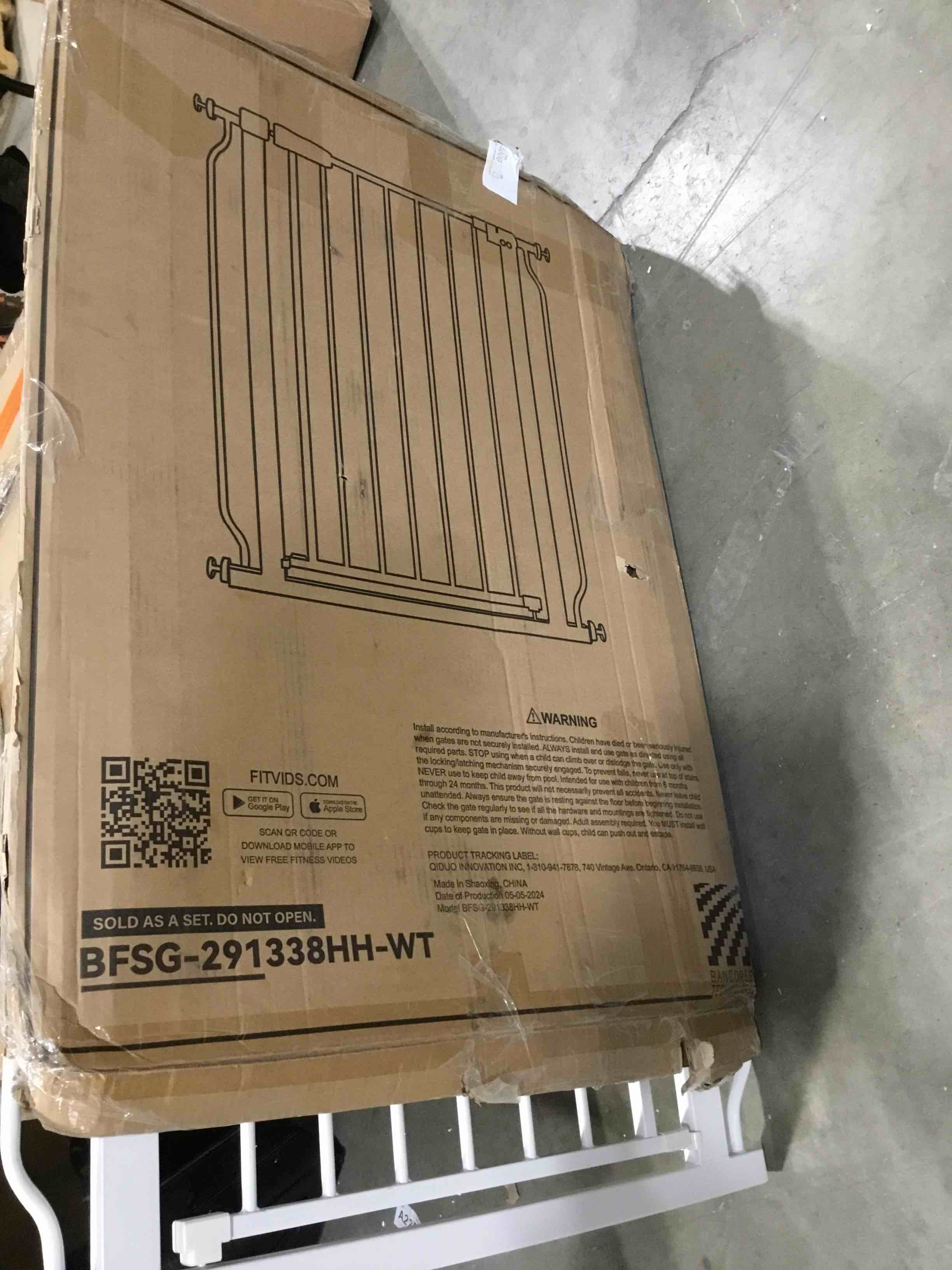 https://s3.amazonaws.com/lotting-images-prod/bidfta/GRA1583477_1739811219807.jpeg