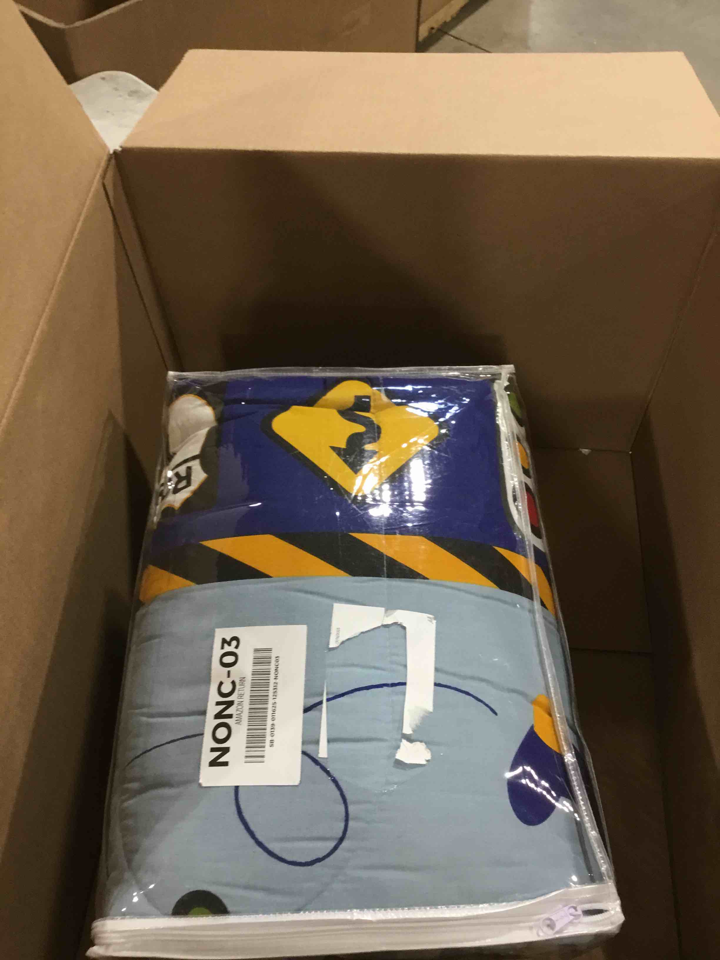 https://s3.amazonaws.com/lotting-images-prod/bidfta/GRA1583502_1739815458434.jpeg