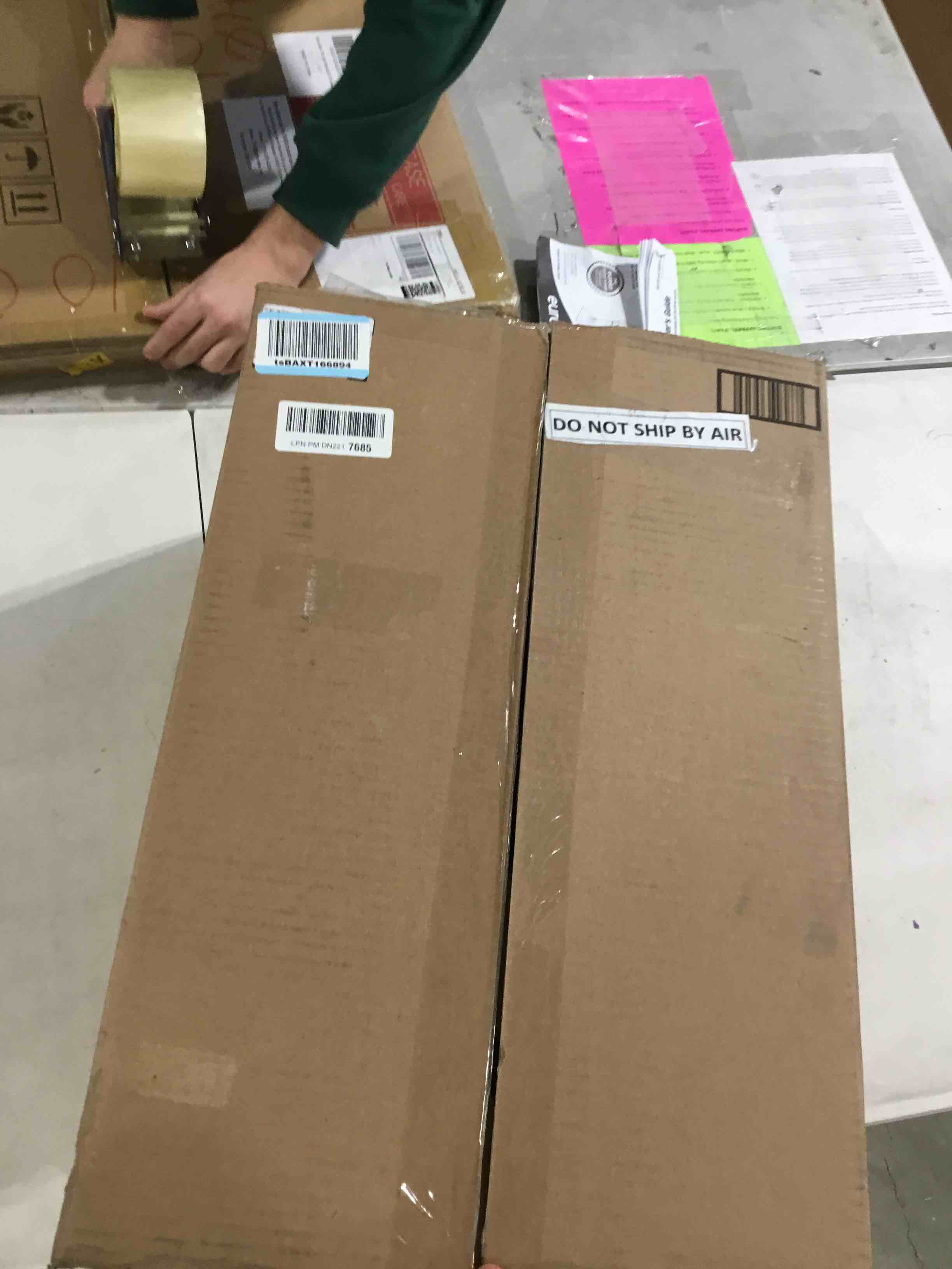 https://s3.amazonaws.com/lotting-images-prod/bidfta/GRA1583503_1739815257578.jpeg