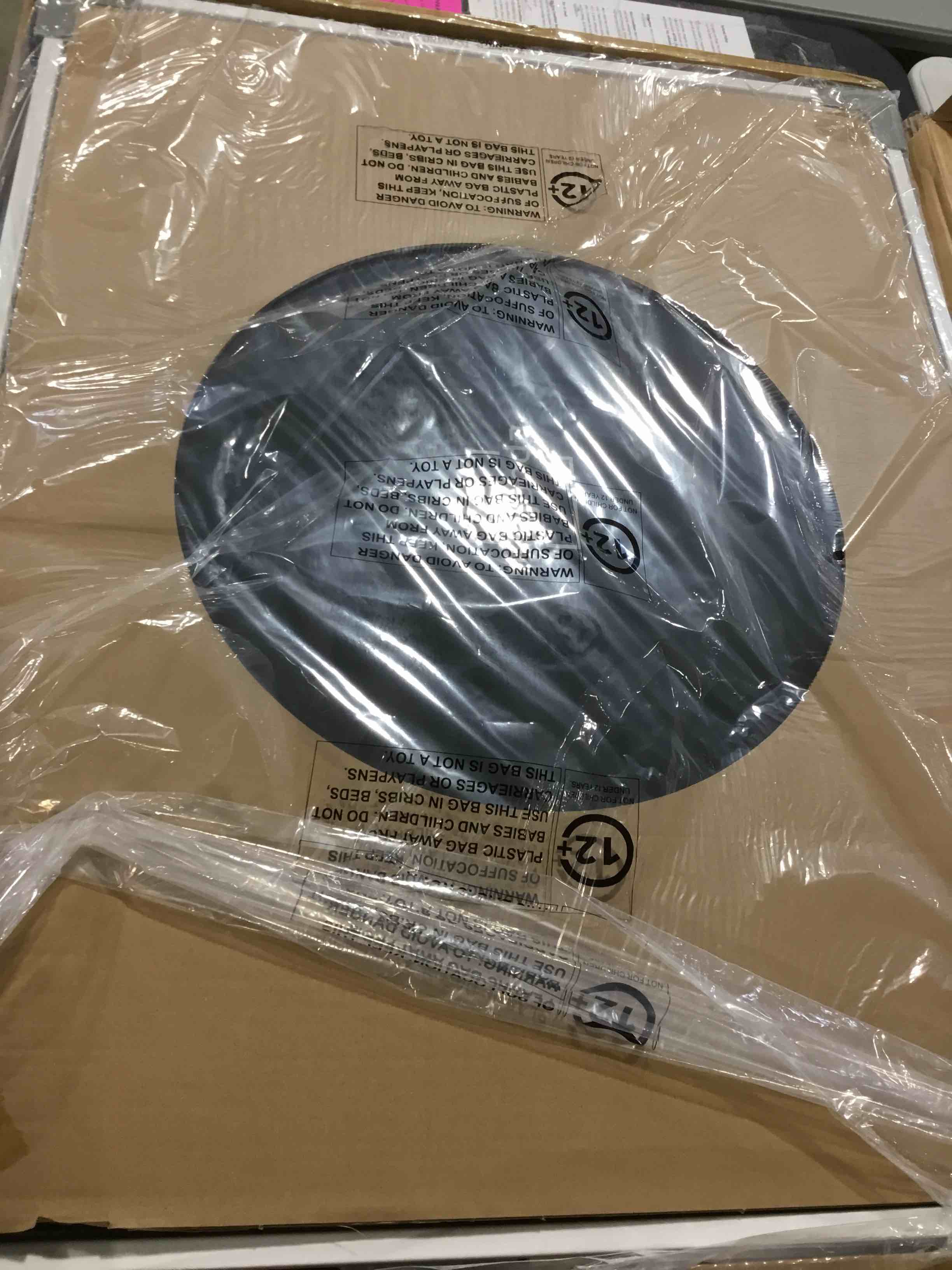 https://s3.amazonaws.com/lotting-images-prod/bidfta/GRA1583506_1739815448214.jpeg