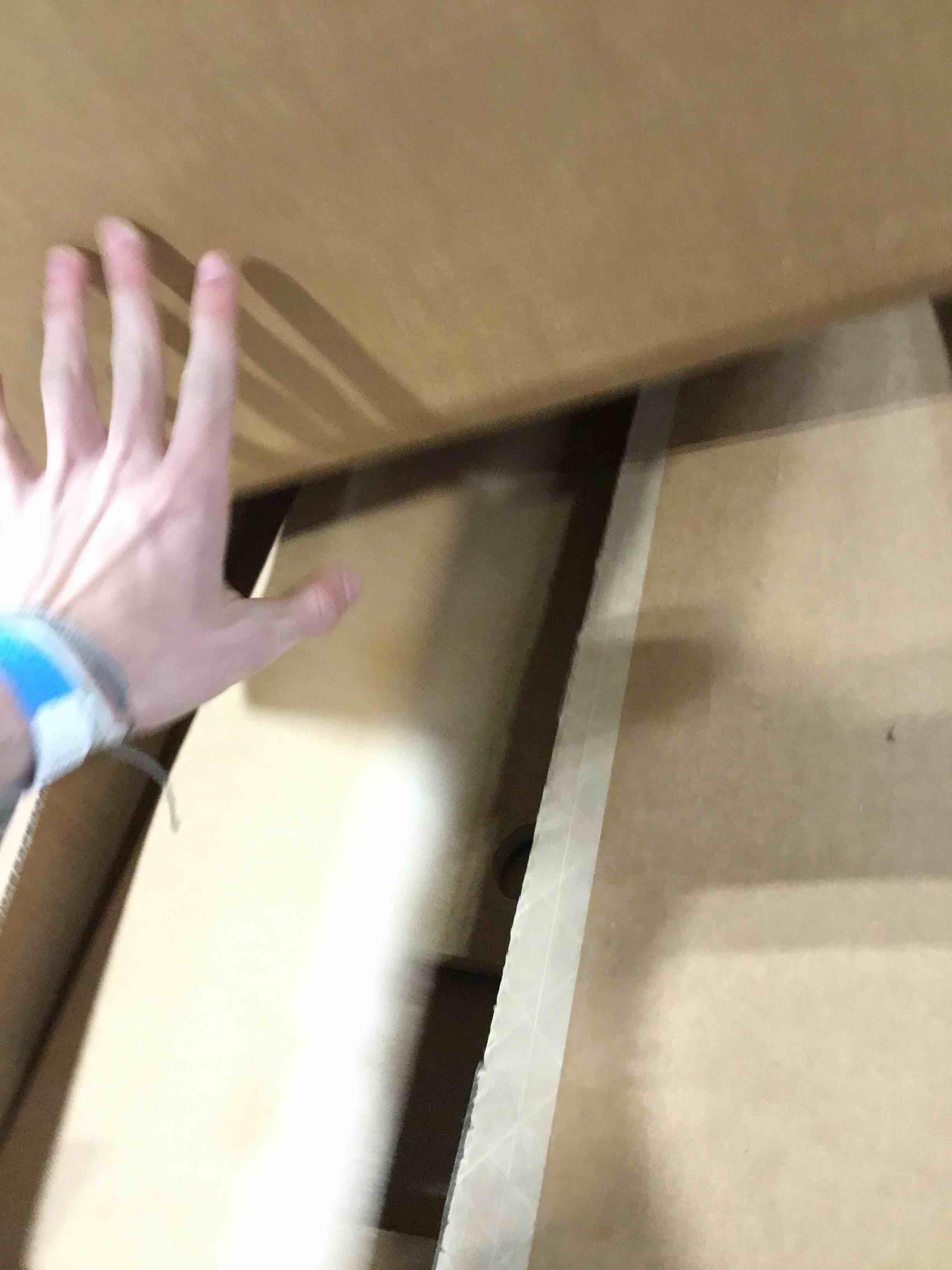 https://s3.amazonaws.com/lotting-images-prod/bidfta/GRA1584953_1740513569709.jpeg