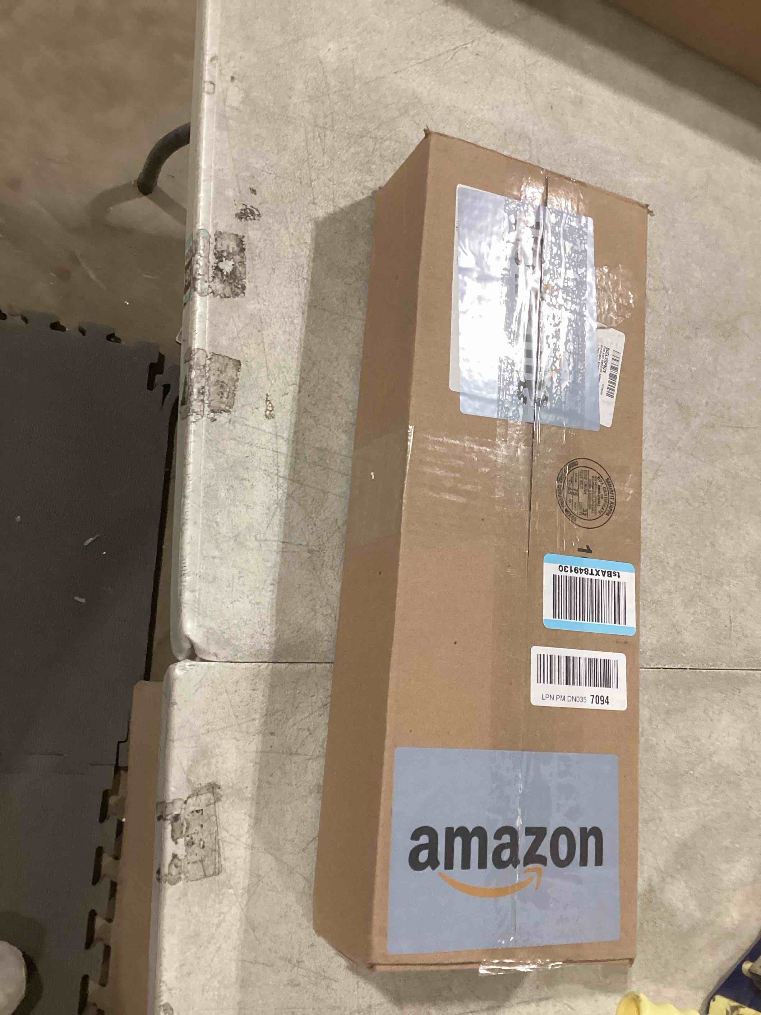 https://s3.amazonaws.com/lotting-images-prod/bidfta/GRA1585371_1741950463658.jpeg