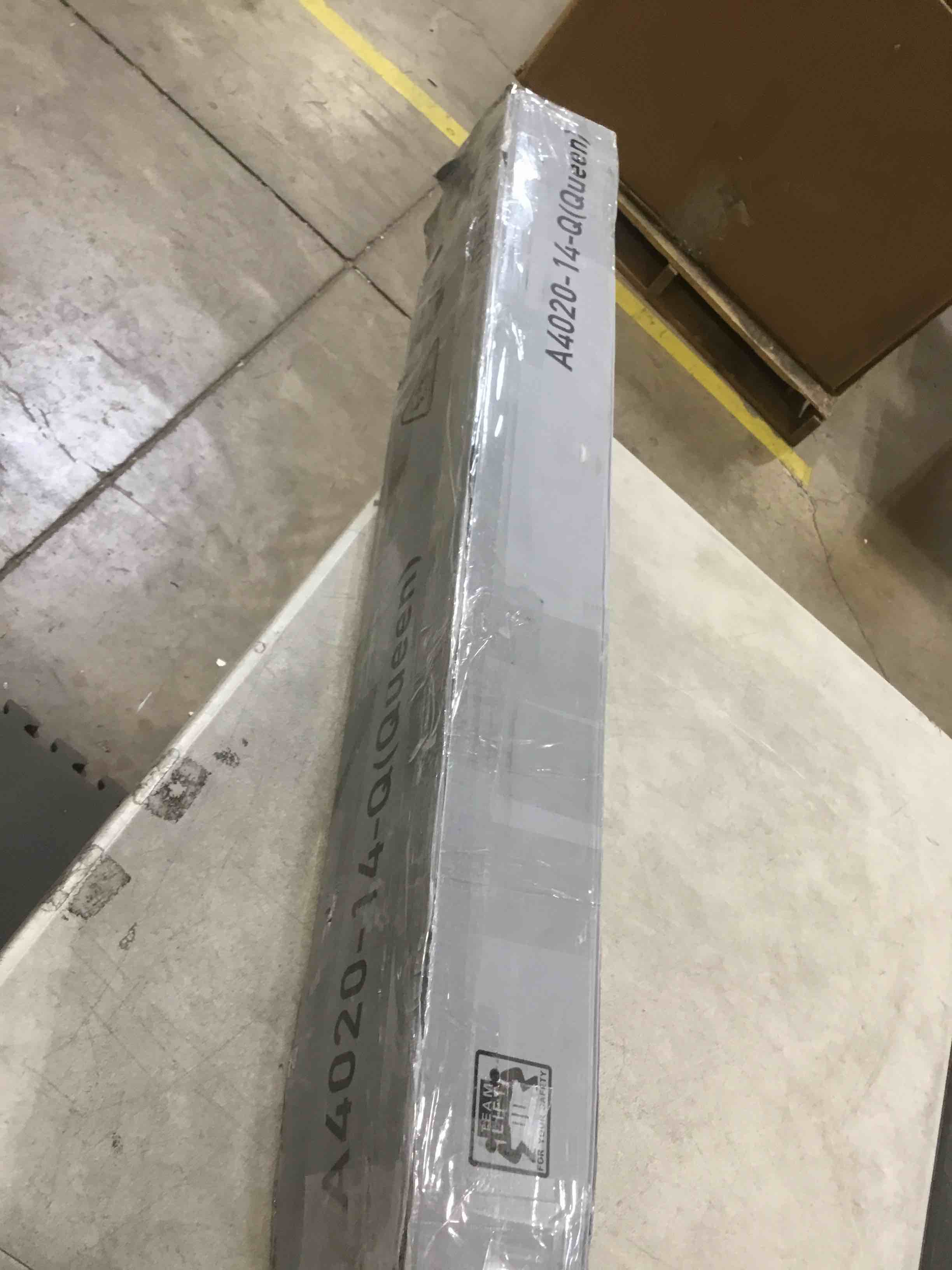 https://s3.amazonaws.com/lotting-images-prod/bidfta/GRA1585771_1742397924003.jpeg