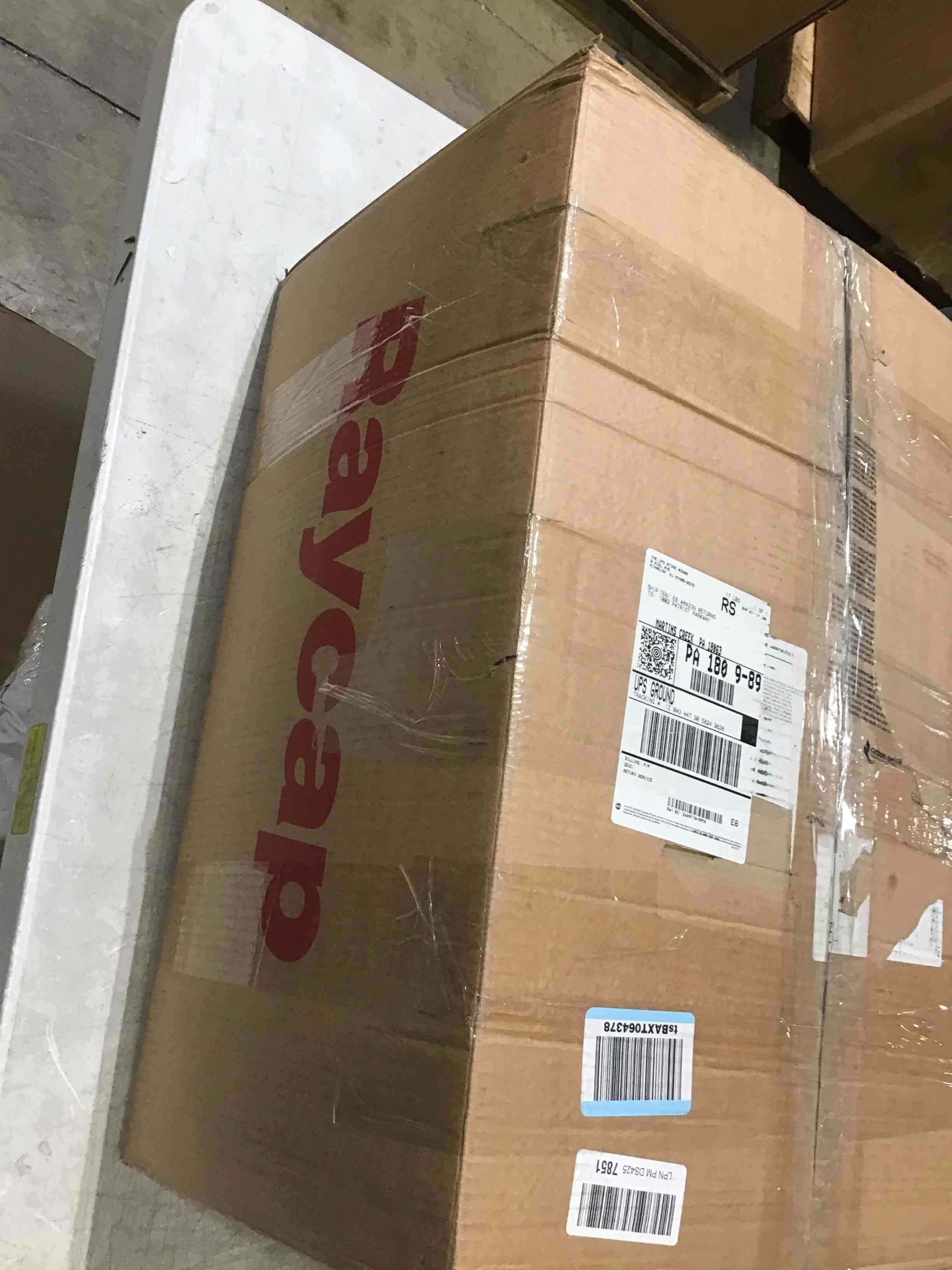 https://s3.amazonaws.com/lotting-images-prod/bidfta/GRA1586574_1743186043754.jpeg