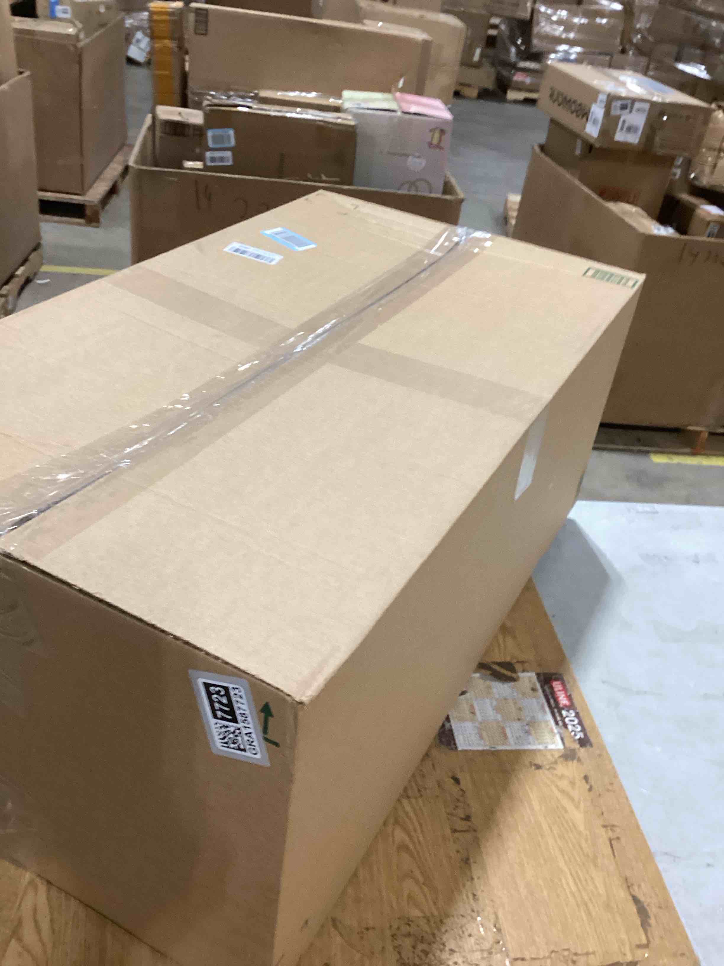 https://s3.amazonaws.com/lotting-images-prod/bidfta/GRA1587723_1744371414522.jpeg
