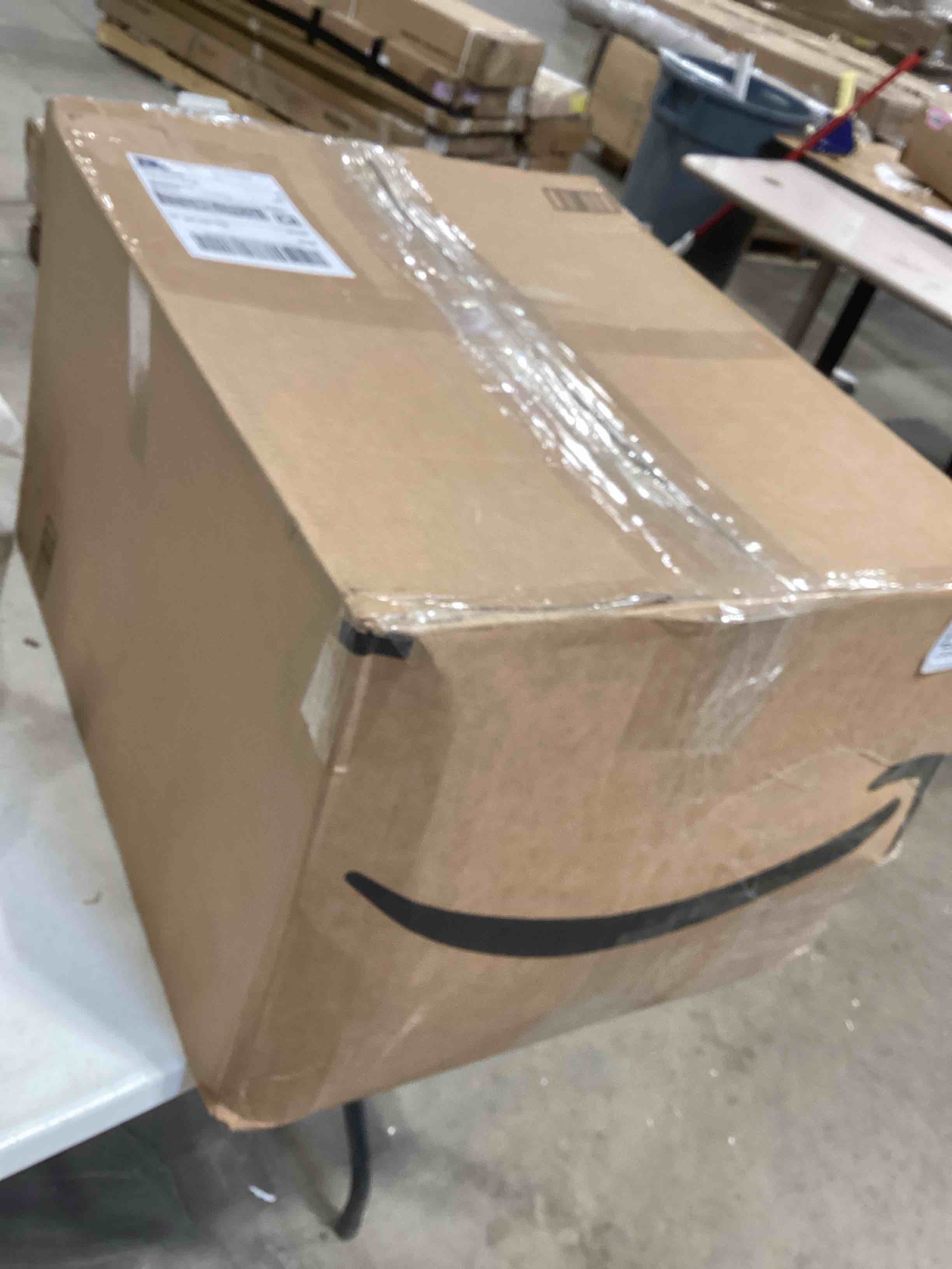 https://s3.amazonaws.com/lotting-images-prod/bidfta/GRA1589122_1739802563512.jpeg