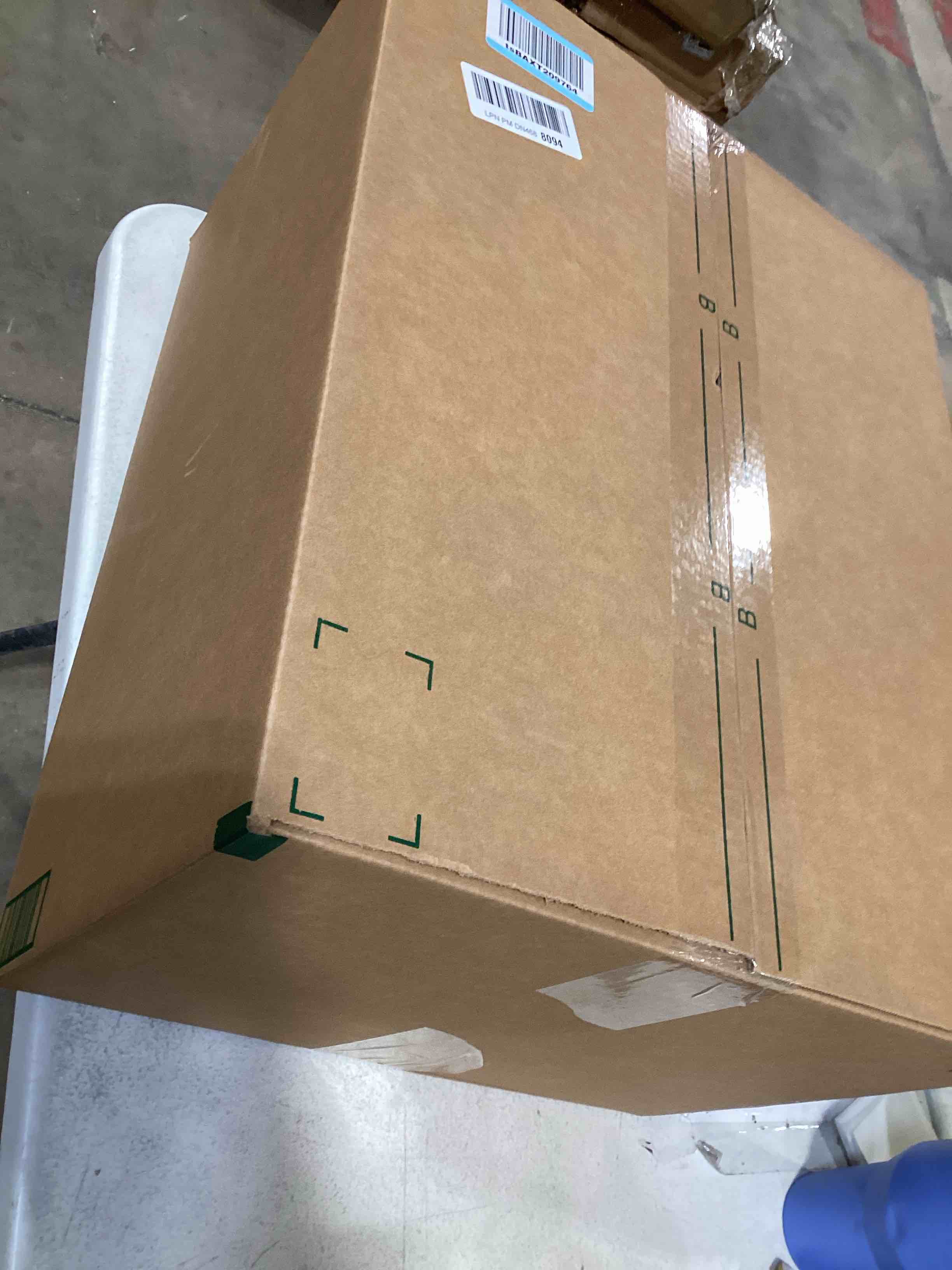 https://s3.amazonaws.com/lotting-images-prod/bidfta/GRA1589189_1739889100088.jpeg