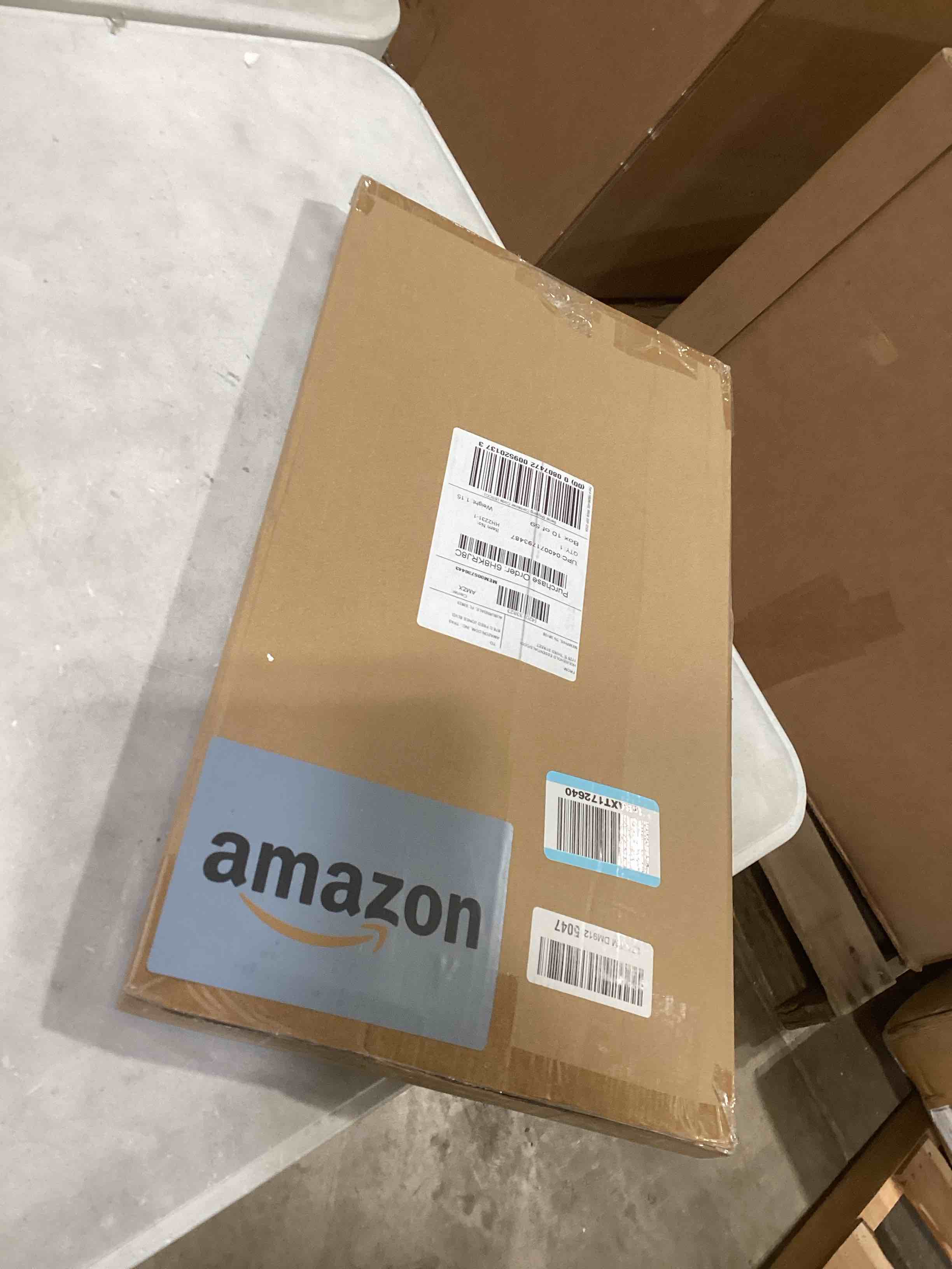 https://s3.amazonaws.com/lotting-images-prod/bidfta/GRA1590561_1741196575504.jpeg
