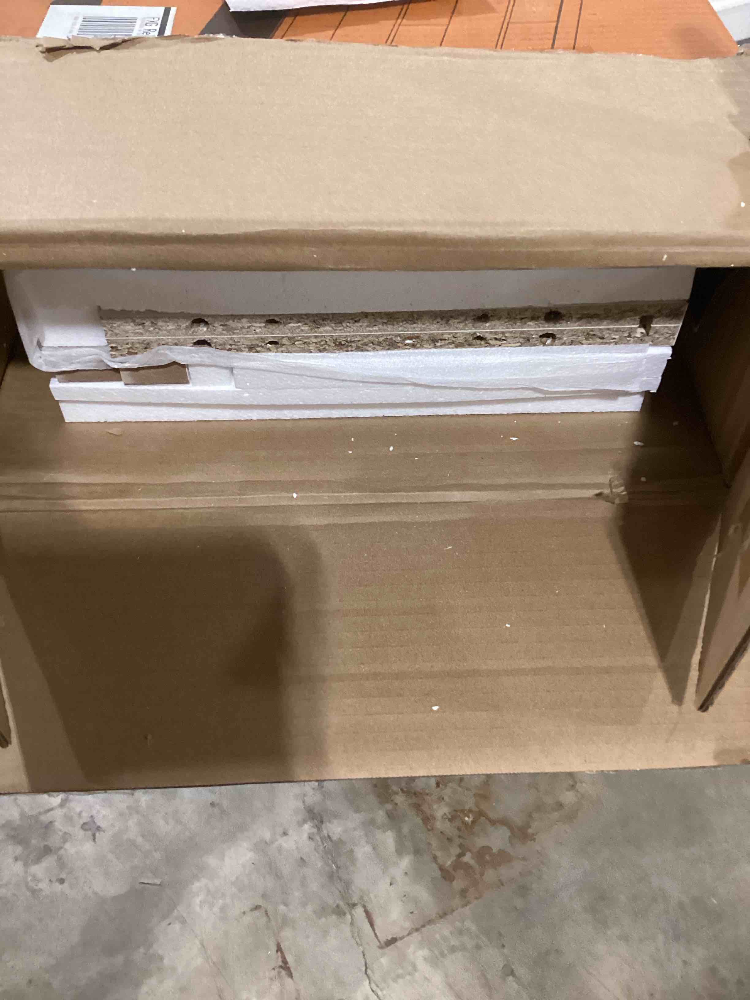 https://s3.amazonaws.com/lotting-images-prod/bidfta/GRA1590688_1741279493335.jpeg