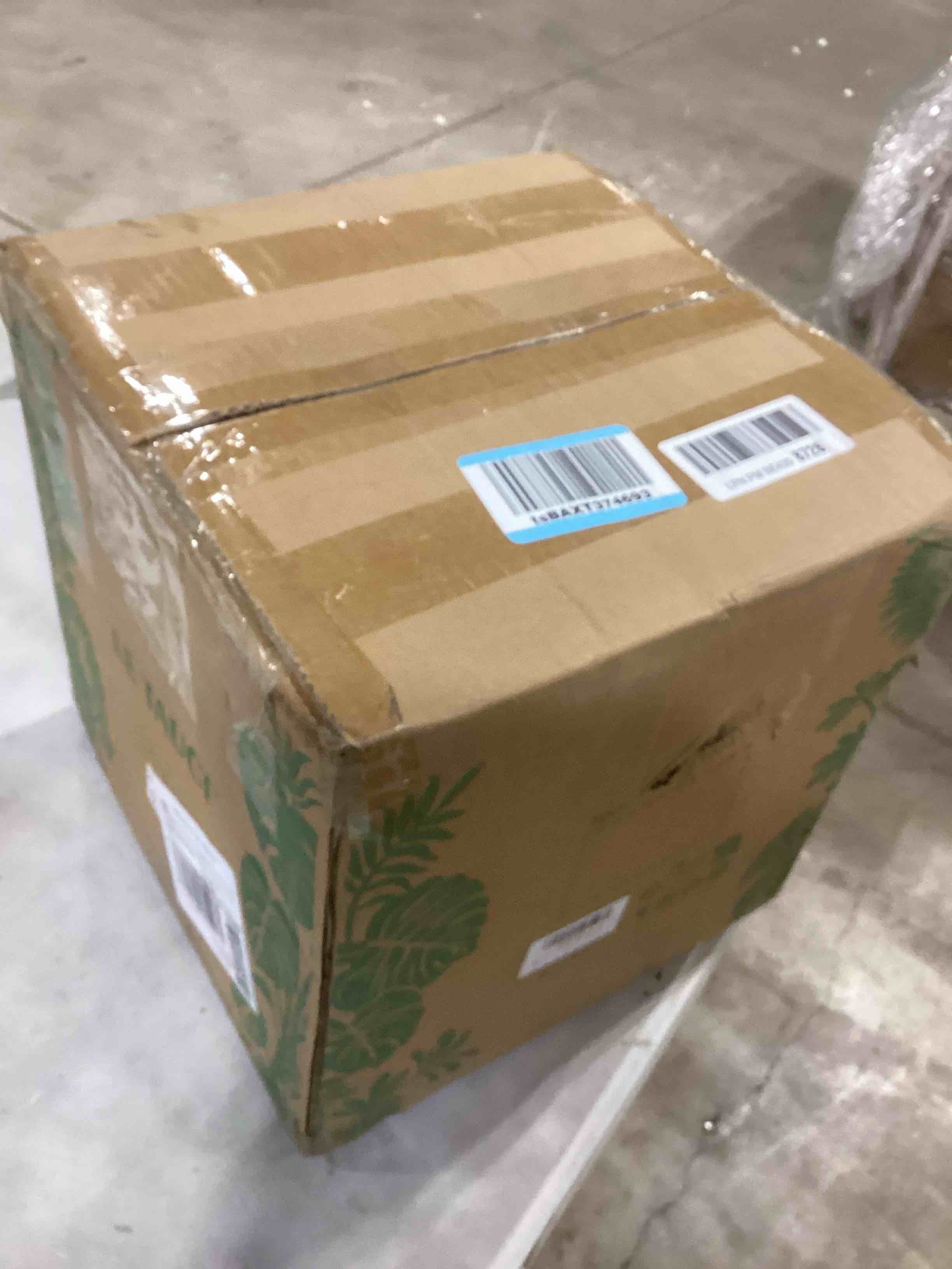 https://s3.amazonaws.com/lotting-images-prod/bidfta/GRA1590980_1741614971532.jpeg