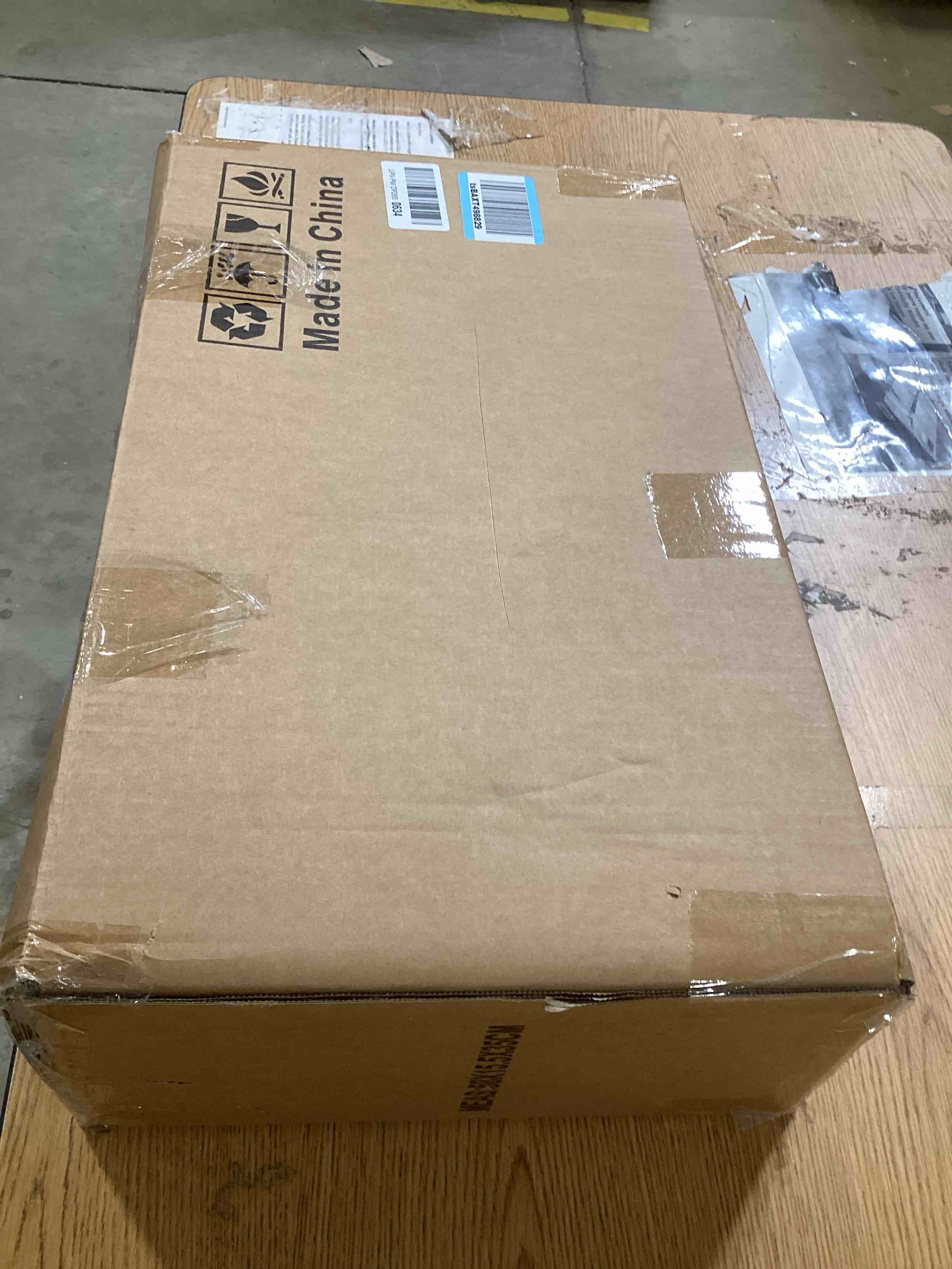 https://s3.amazonaws.com/lotting-images-prod/bidfta/GRA1591541_1742584434256.jpeg