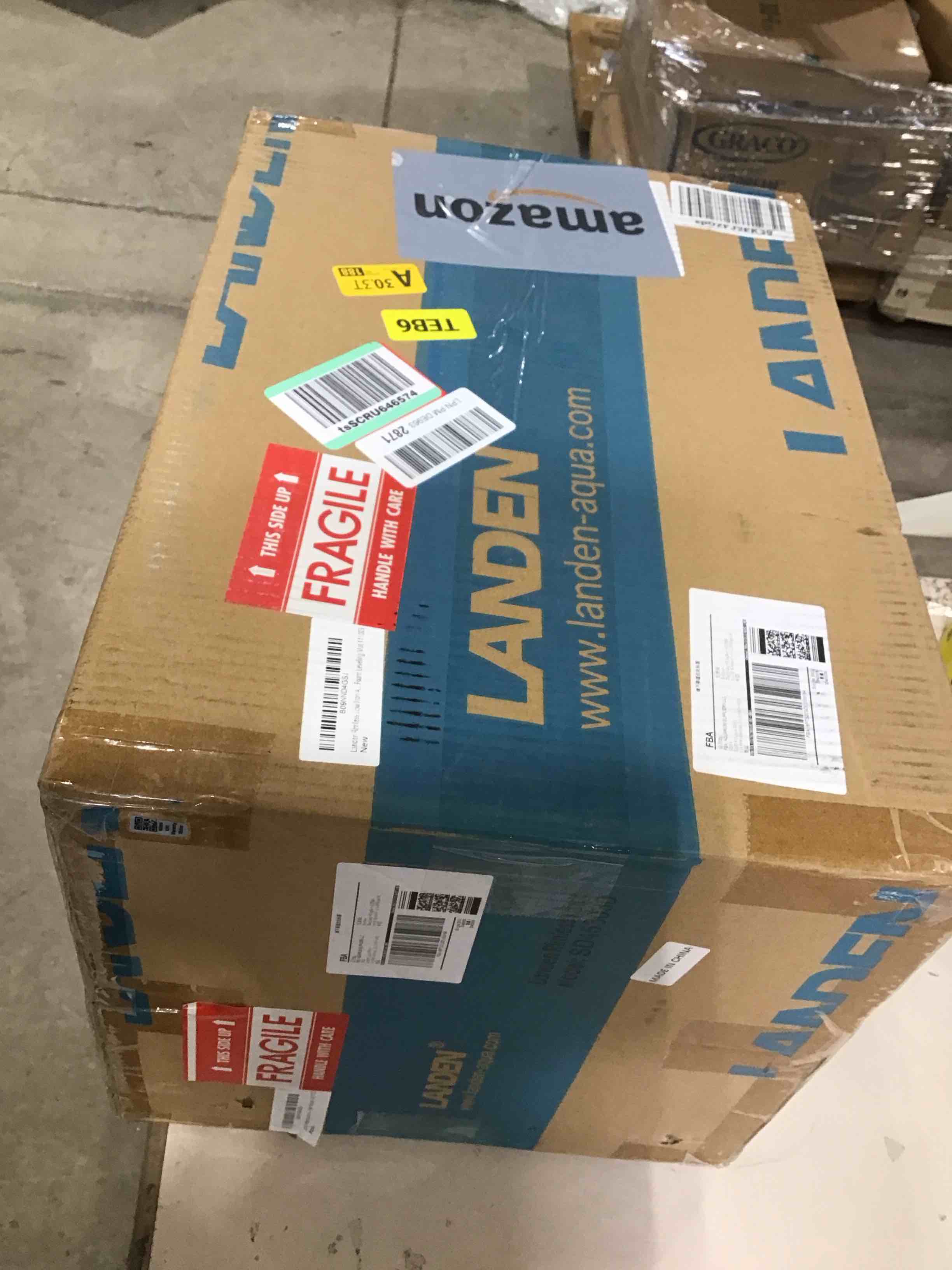 https://s3.amazonaws.com/lotting-images-prod/bidfta/GRA1592238_1743535800614.jpeg