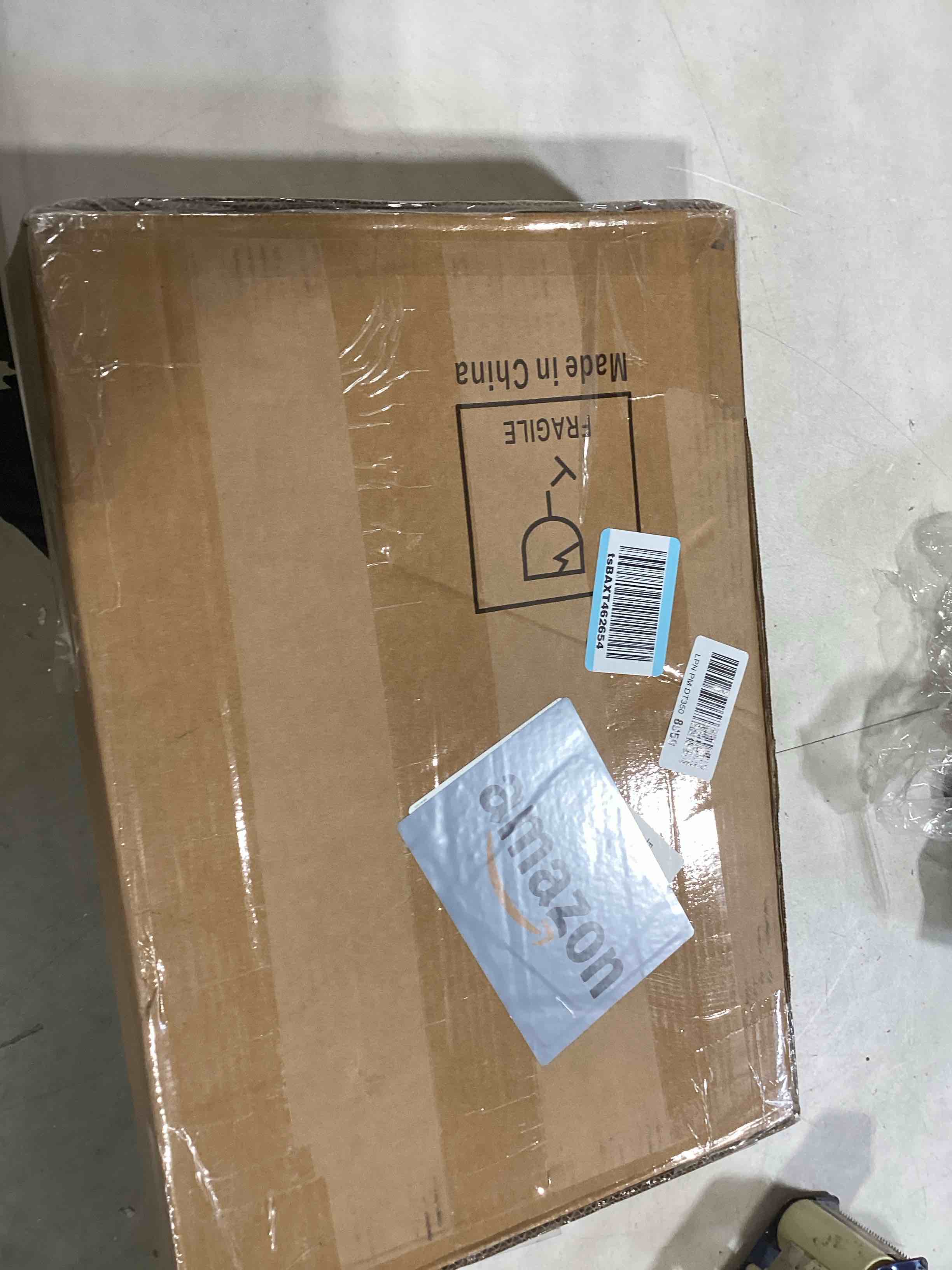 https://s3.amazonaws.com/lotting-images-prod/bidfta/GRA1593558_1745349528968.jpeg