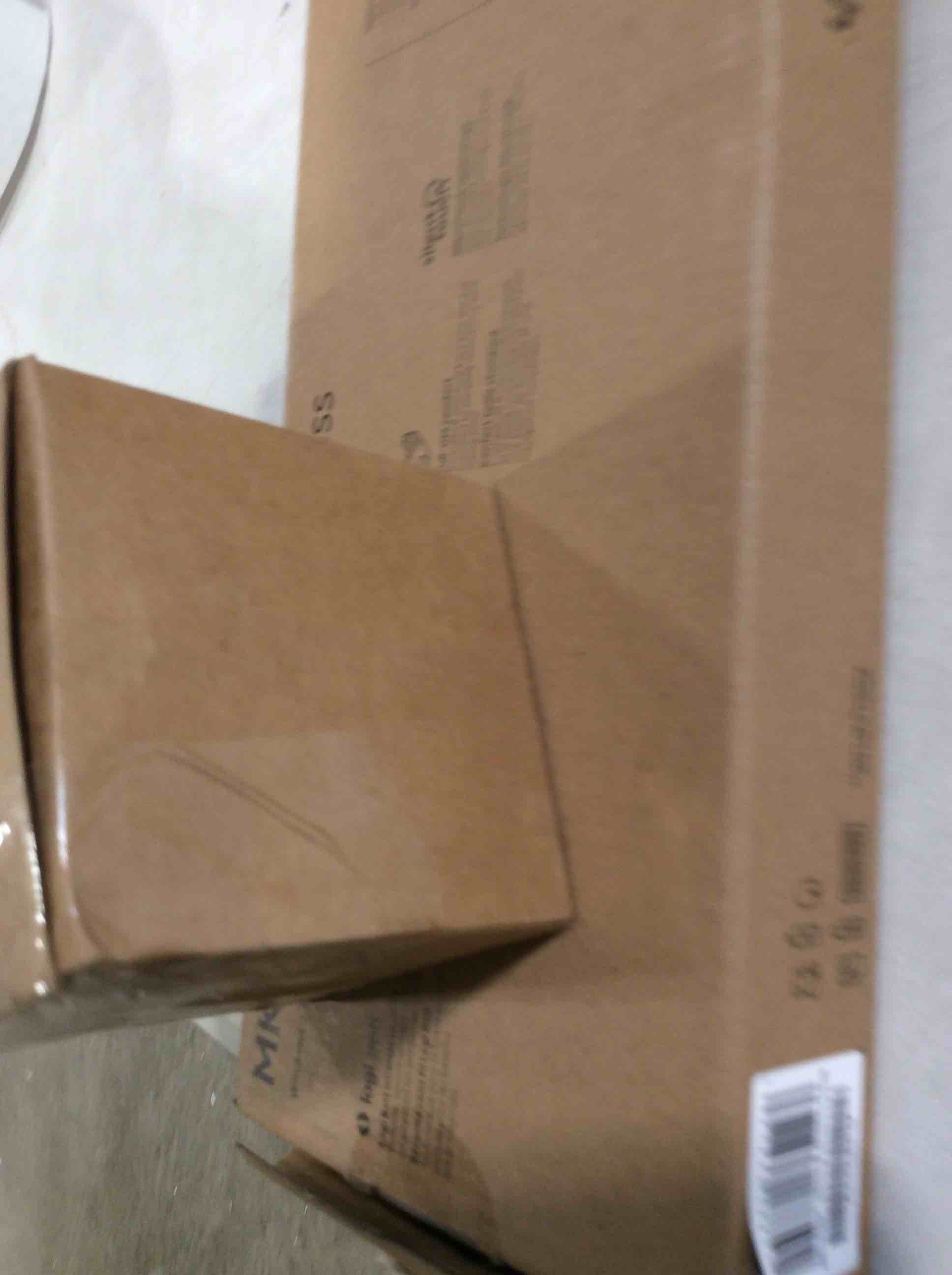 https://s3.amazonaws.com/lotting-images-prod/bidfta/GRA1593802_1746035929702.jpeg