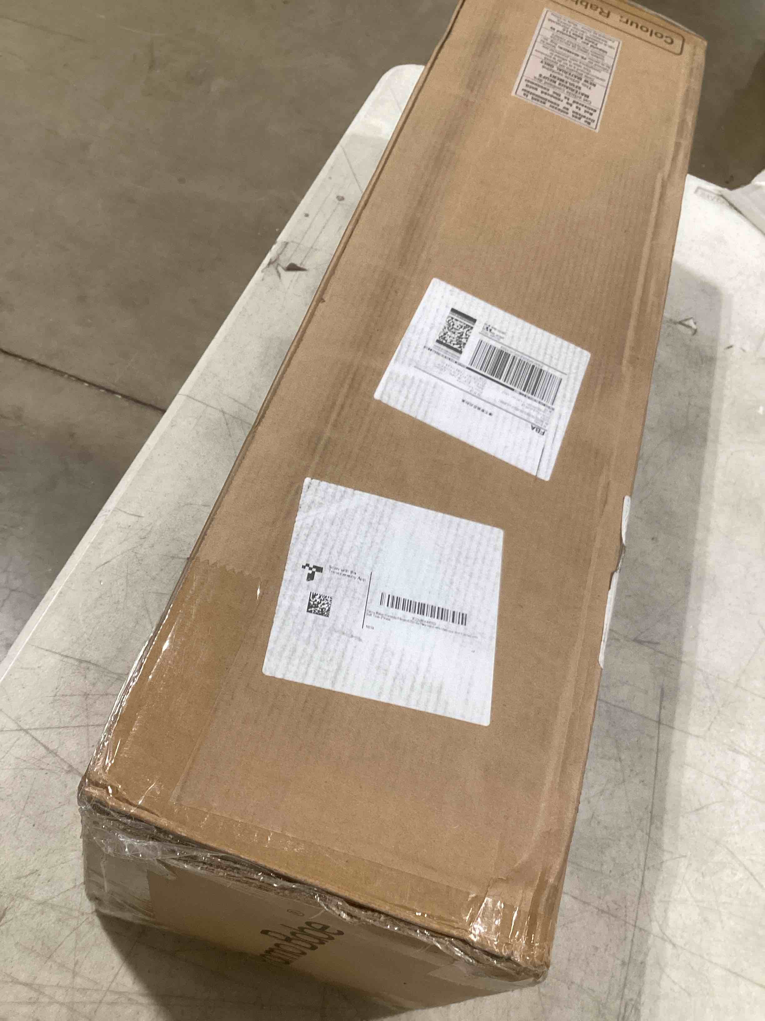 https://s3.amazonaws.com/lotting-images-prod/bidfta/GRA1594069_1742492756642.jpeg
