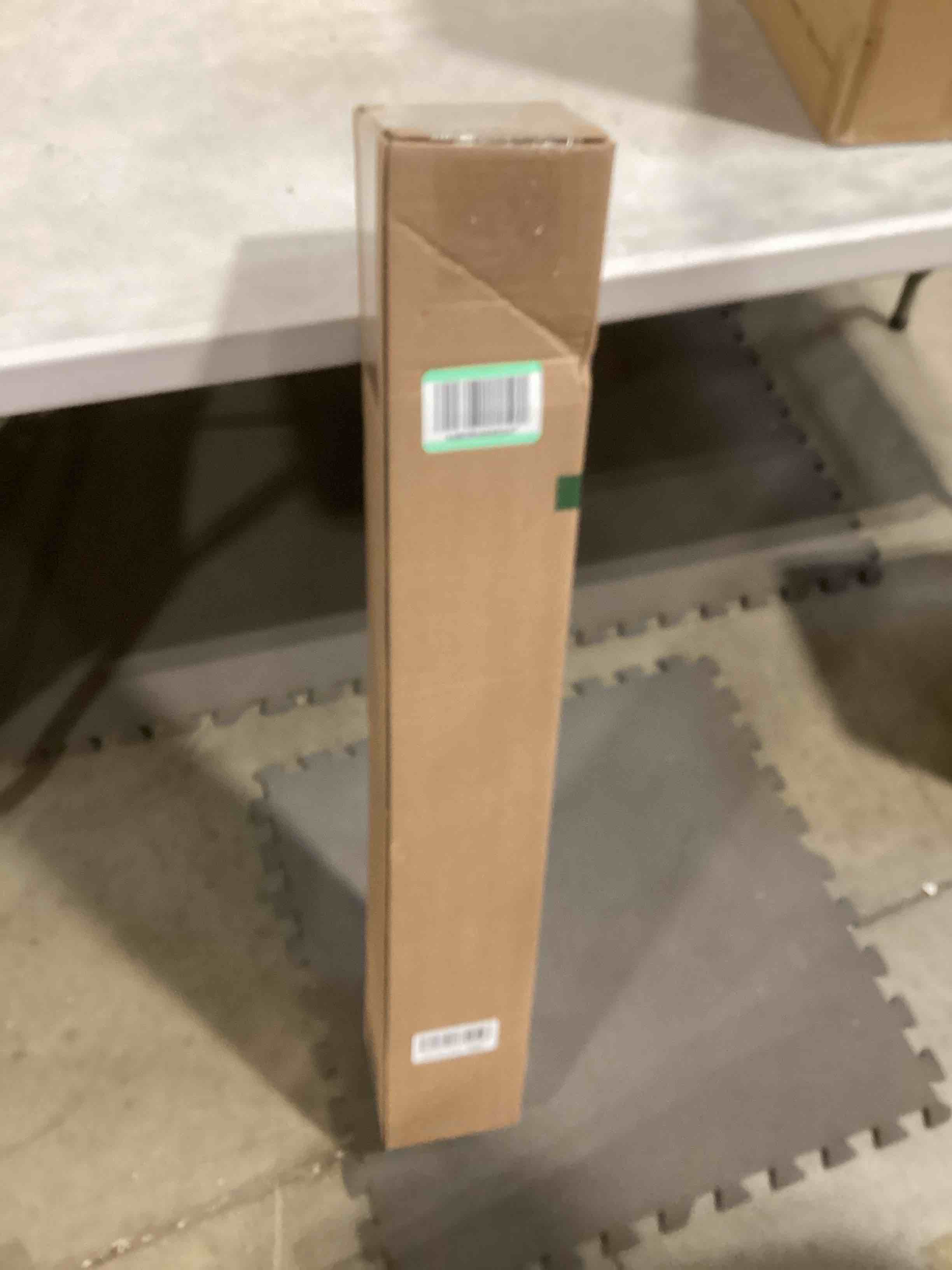 https://s3.amazonaws.com/lotting-images-prod/bidfta/GRA1595158_1743692357065.jpeg