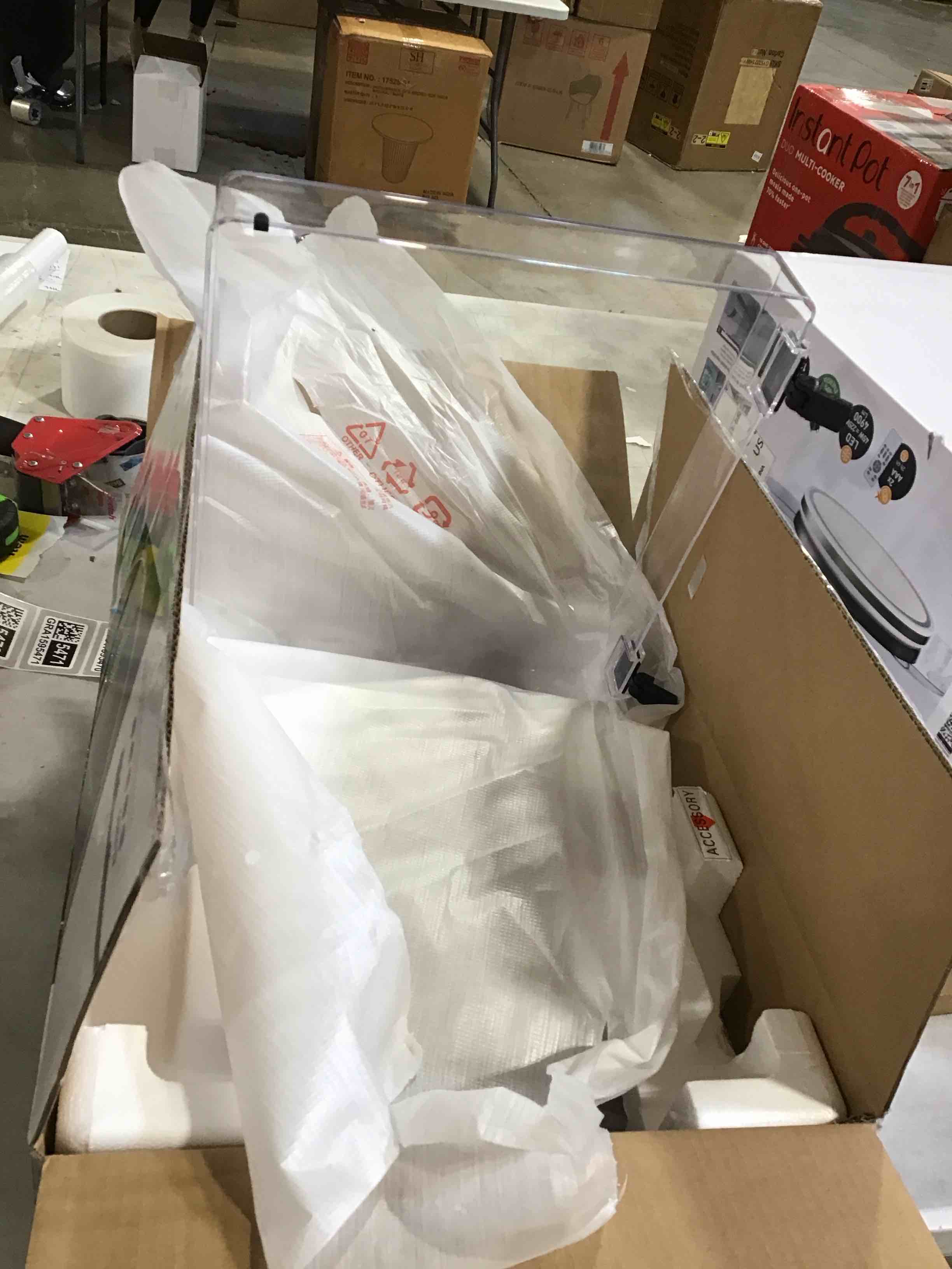 Condition photo showing Good Condition for Audio-Technica AT-LP70X Fully Automatic Belt-Drive Turntable - Black/Bronze