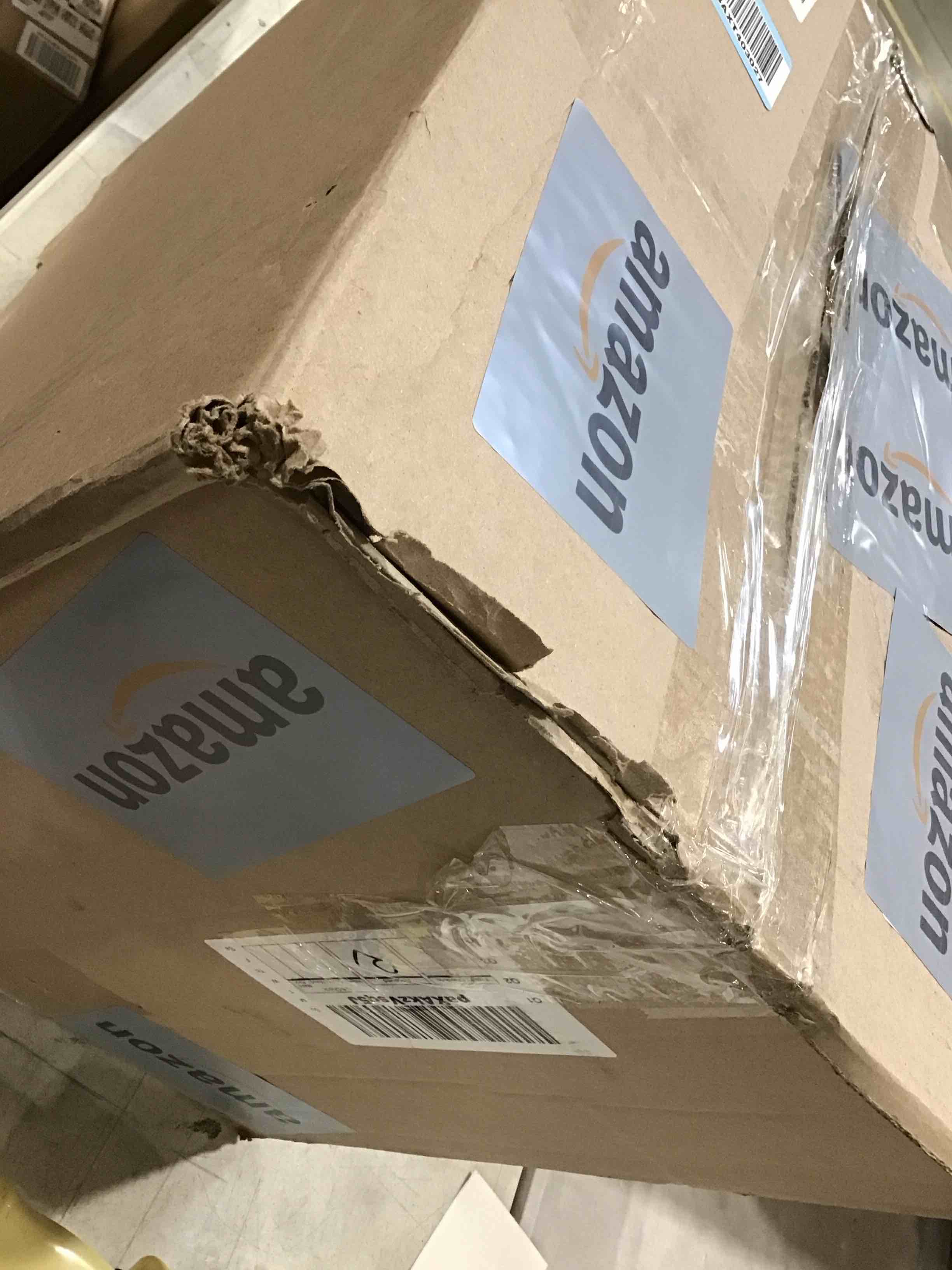 https://s3.amazonaws.com/lotting-images-prod/bidfta/GRA1595447_1743774917927.jpeg