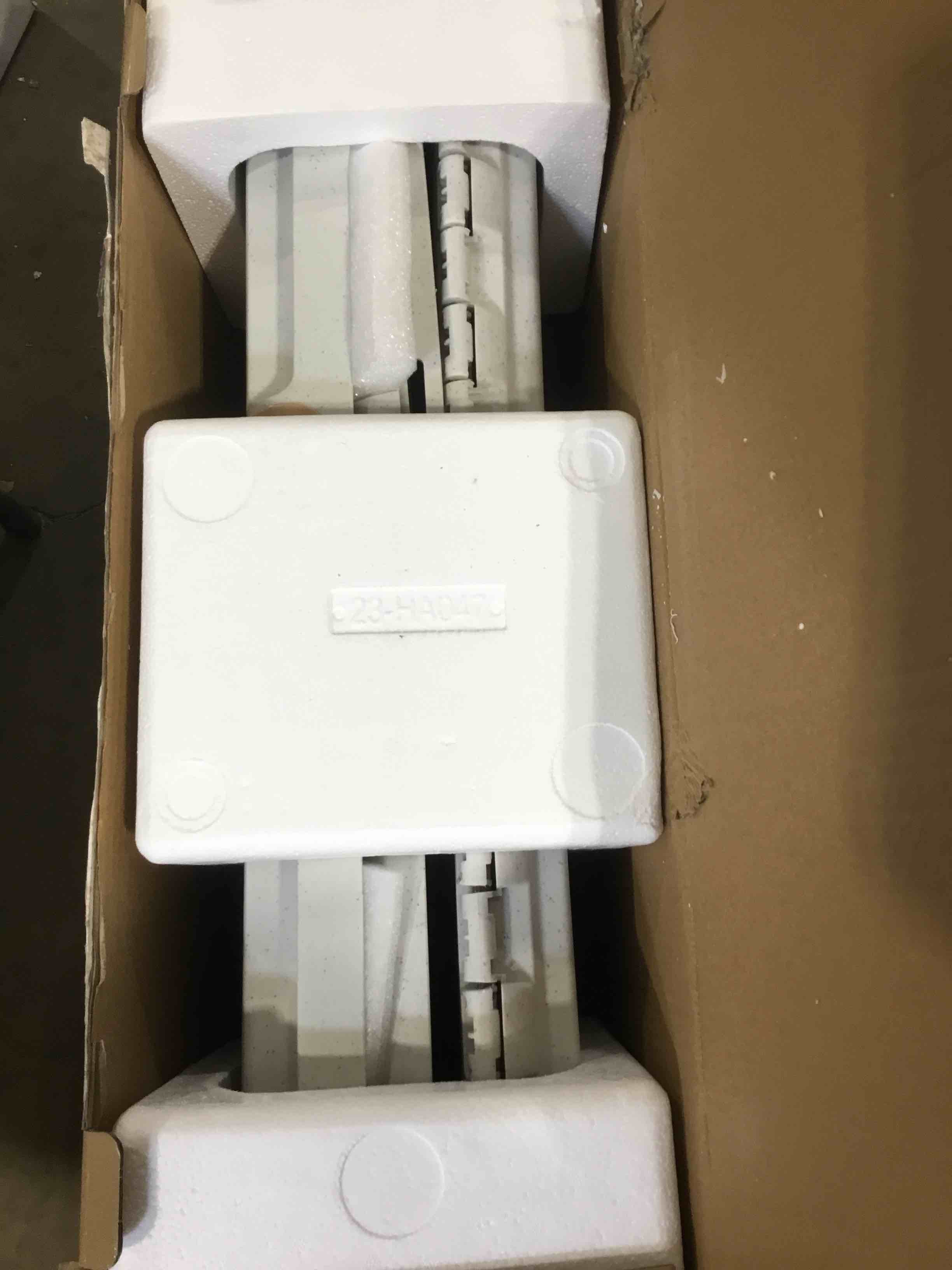 https://s3.amazonaws.com/lotting-images-prod/bidfta/GRA1595902_1744134638812.jpeg