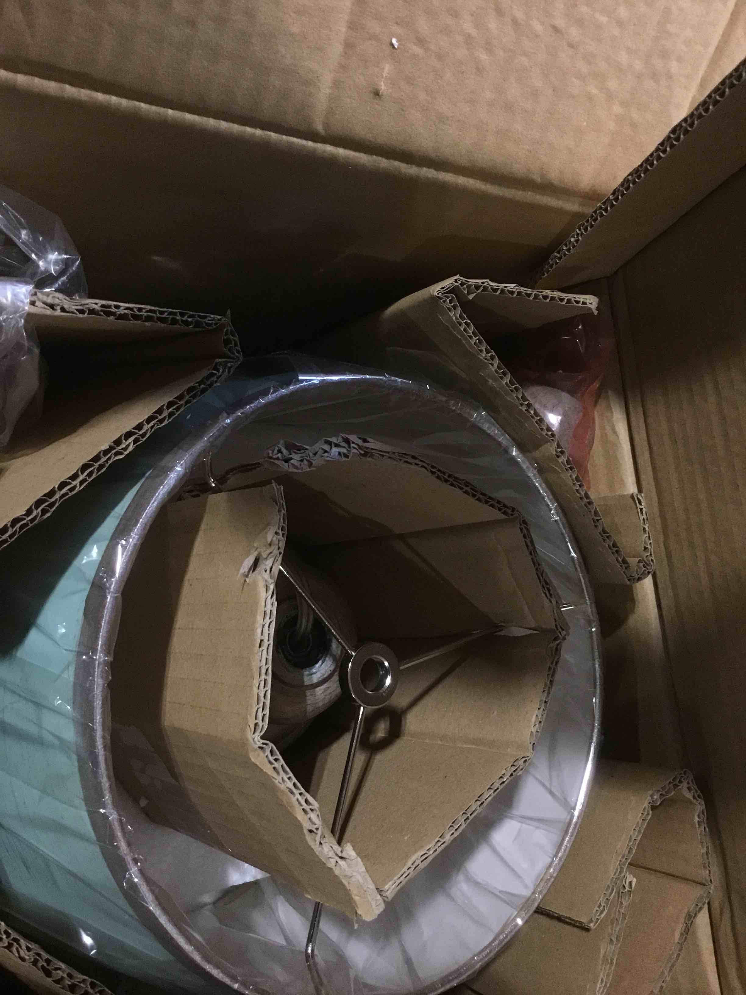 https://s3.amazonaws.com/lotting-images-prod/bidfta/GRA1596575_1744637649341.jpeg